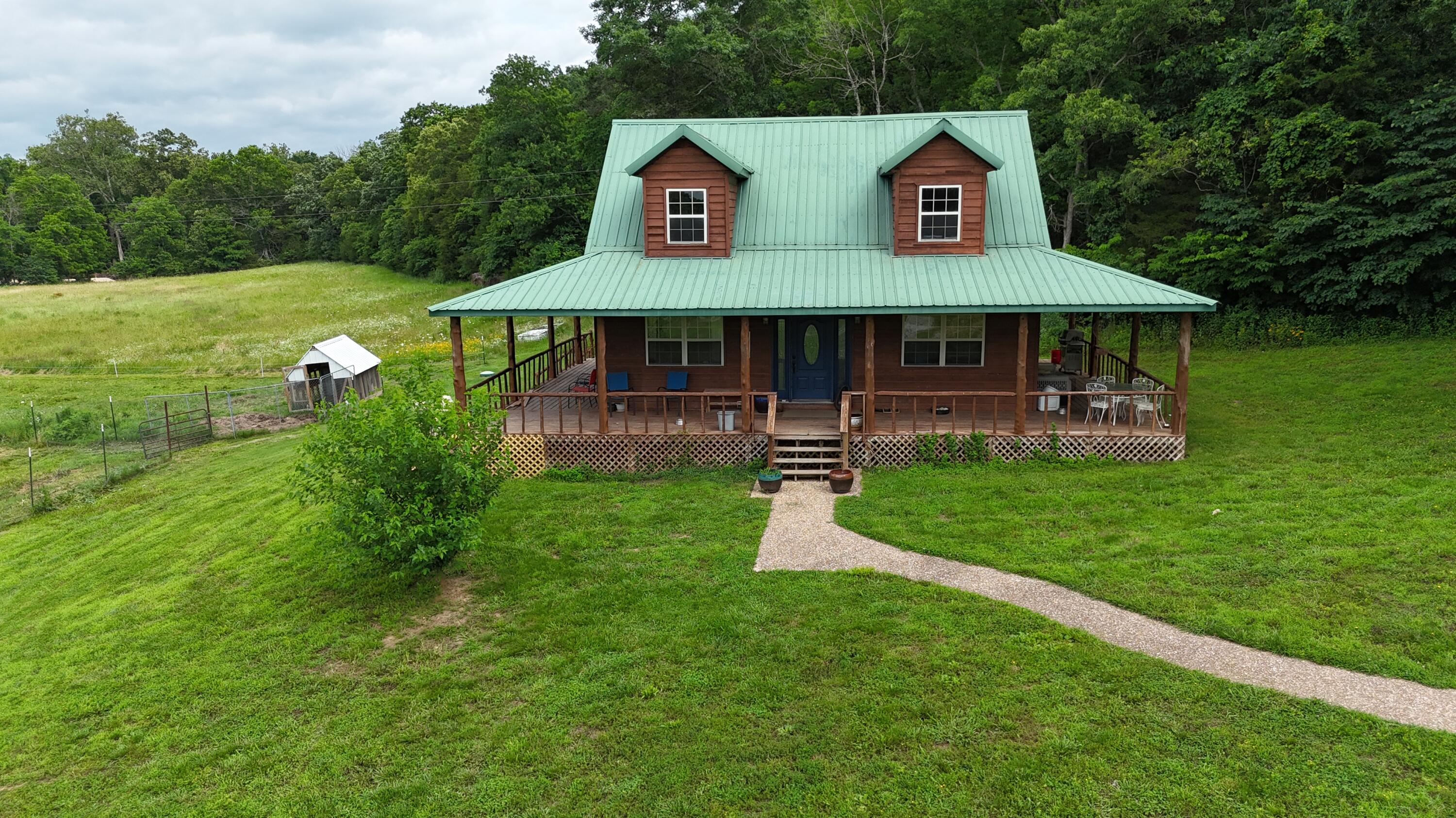 11817 A Highway Property Photo 1