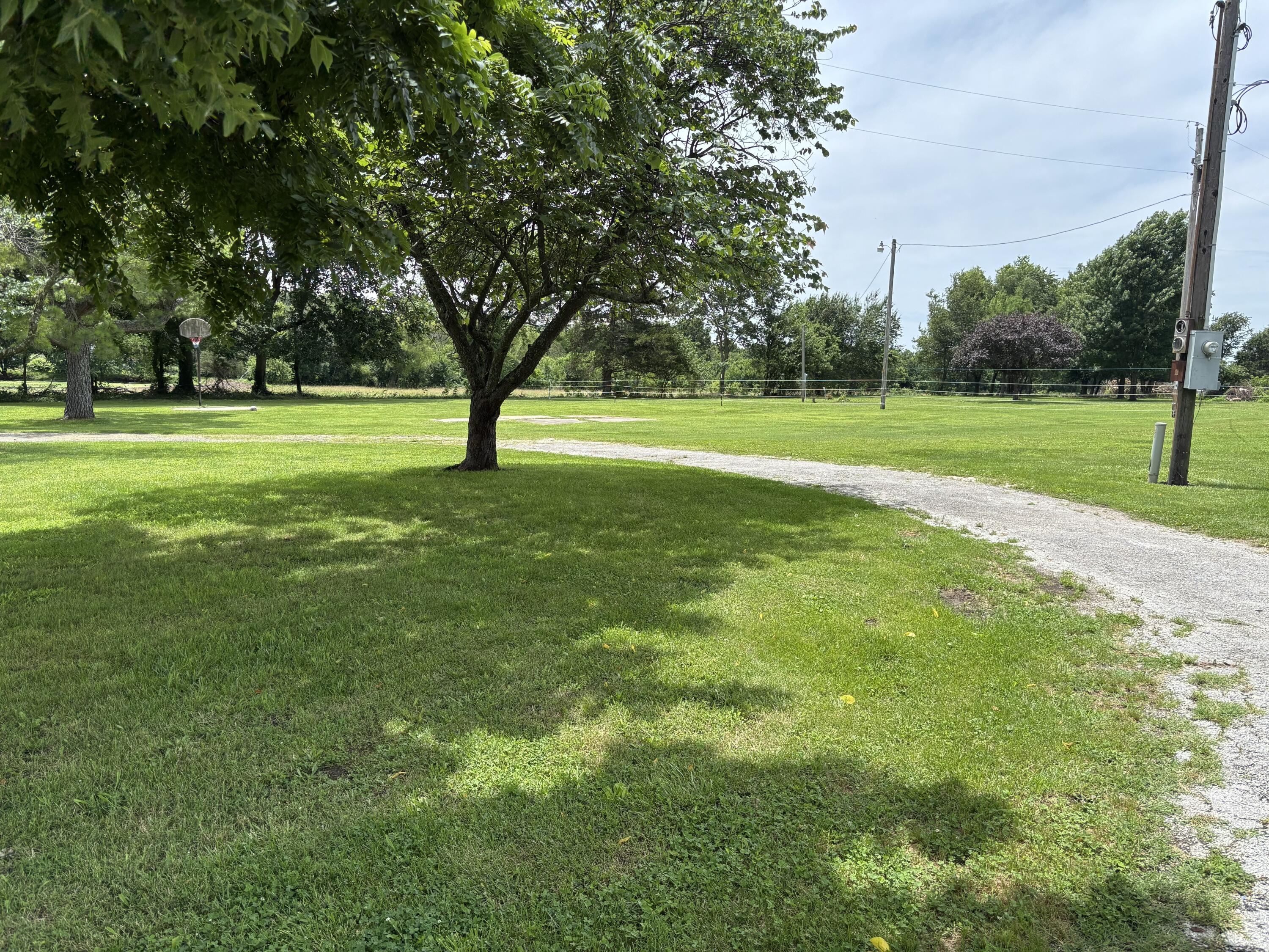 23951 State Highway Z Property Photo 4