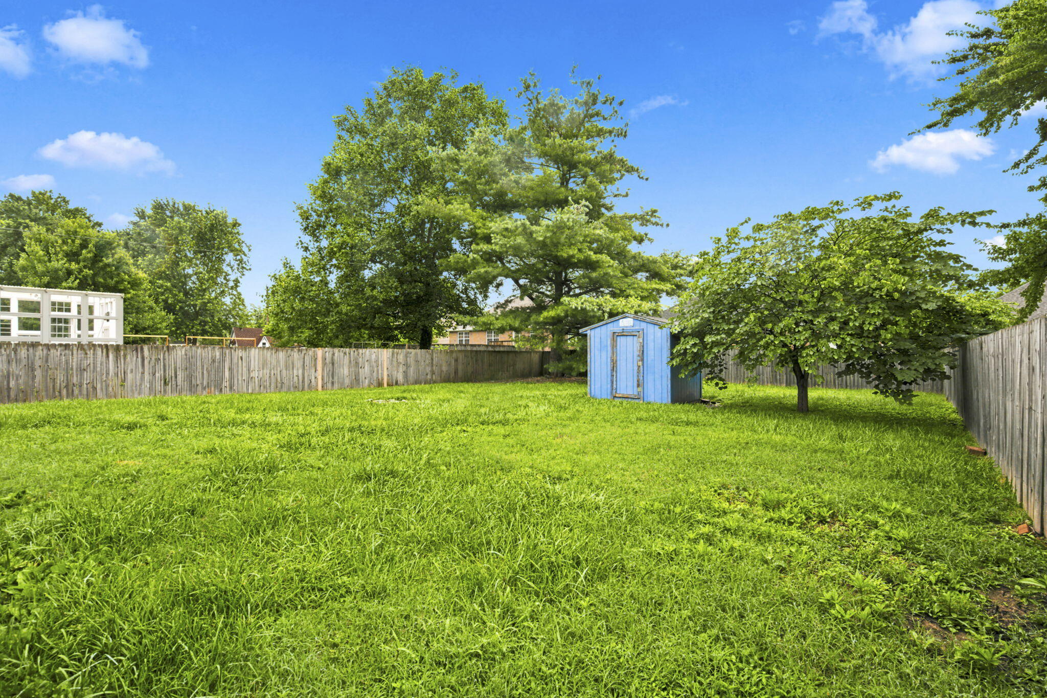511 East Dyann Drive Property Photo 22