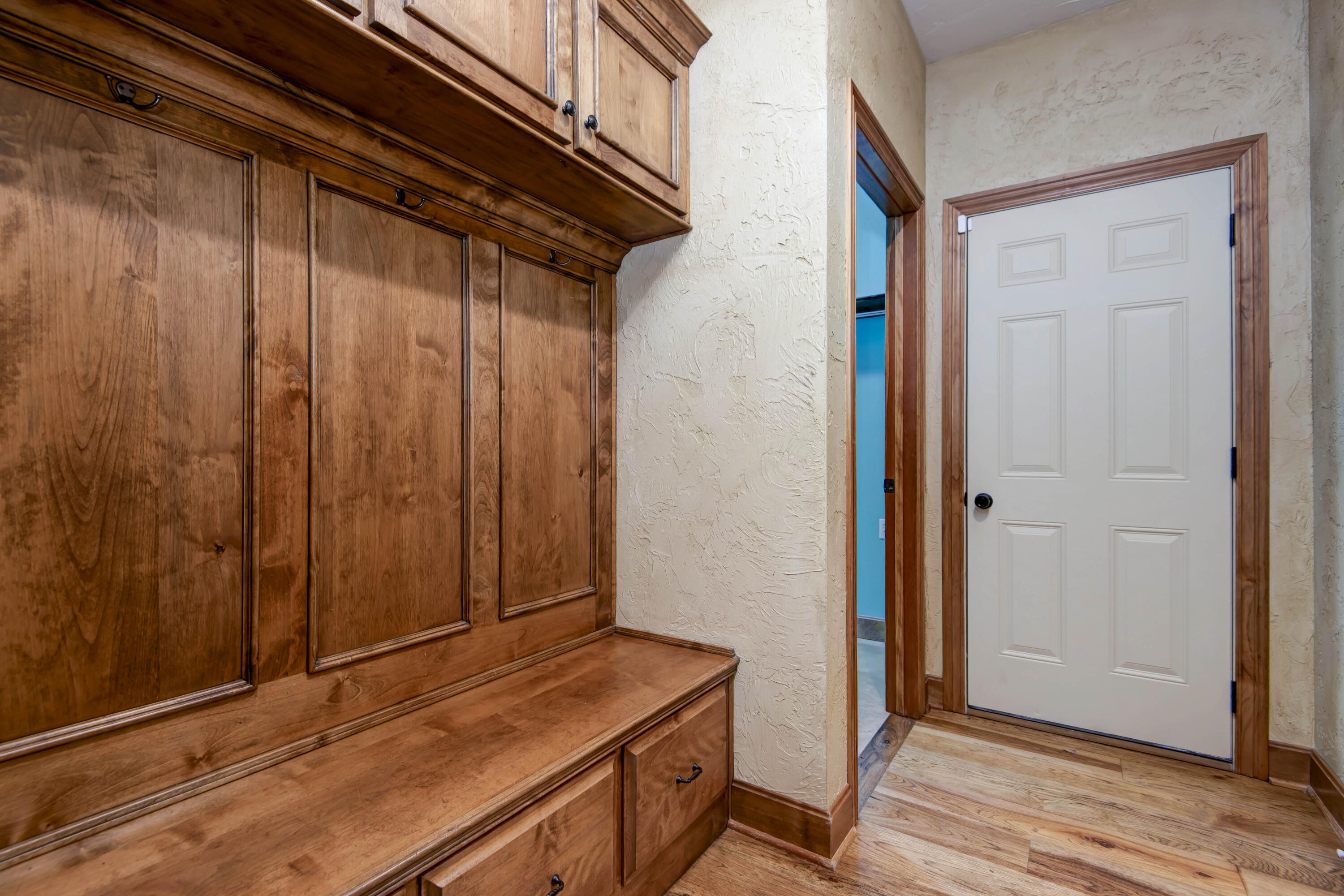 6116 South Danforth Avenue Property Photo 17