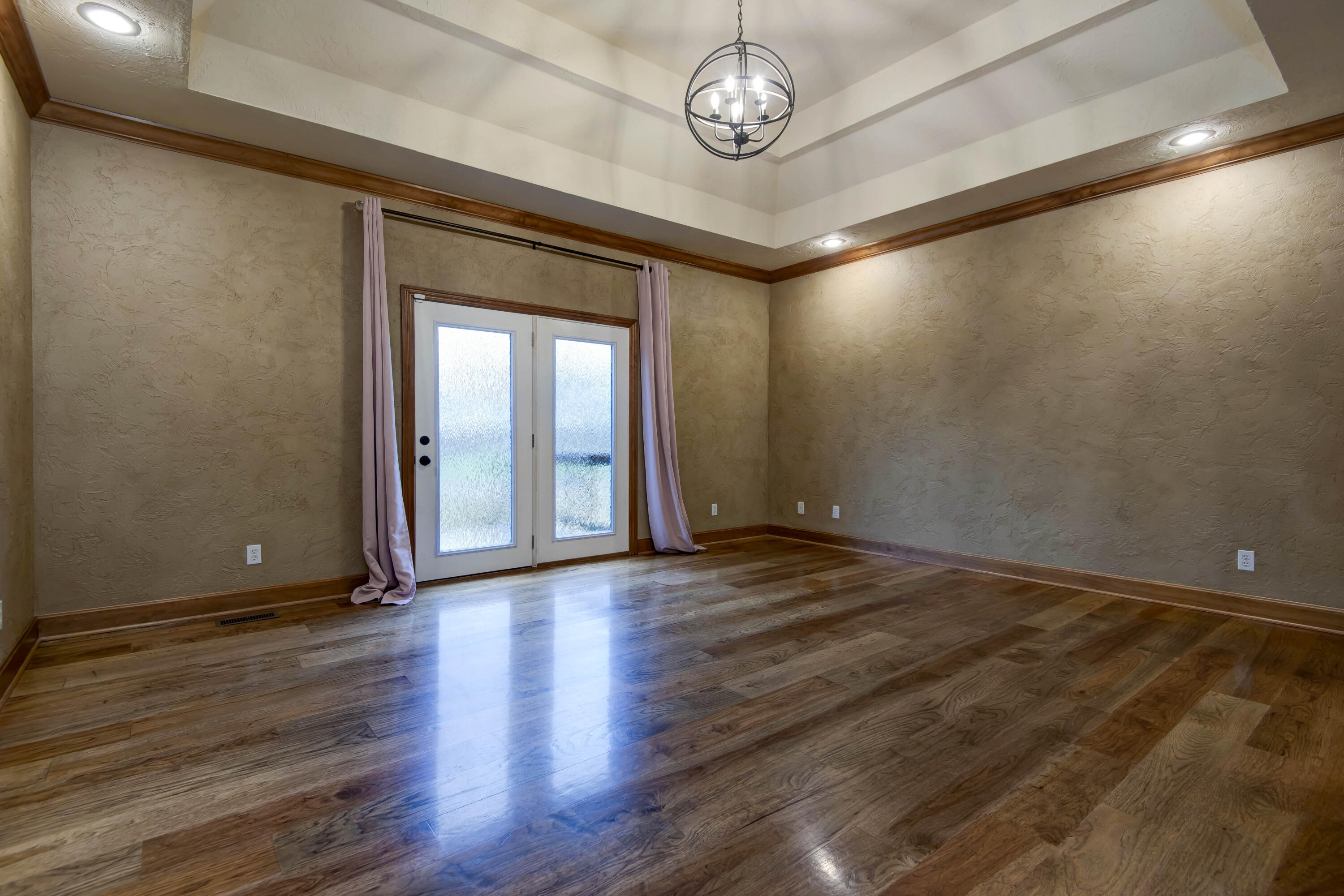 6116 South Danforth Avenue Property Photo 20