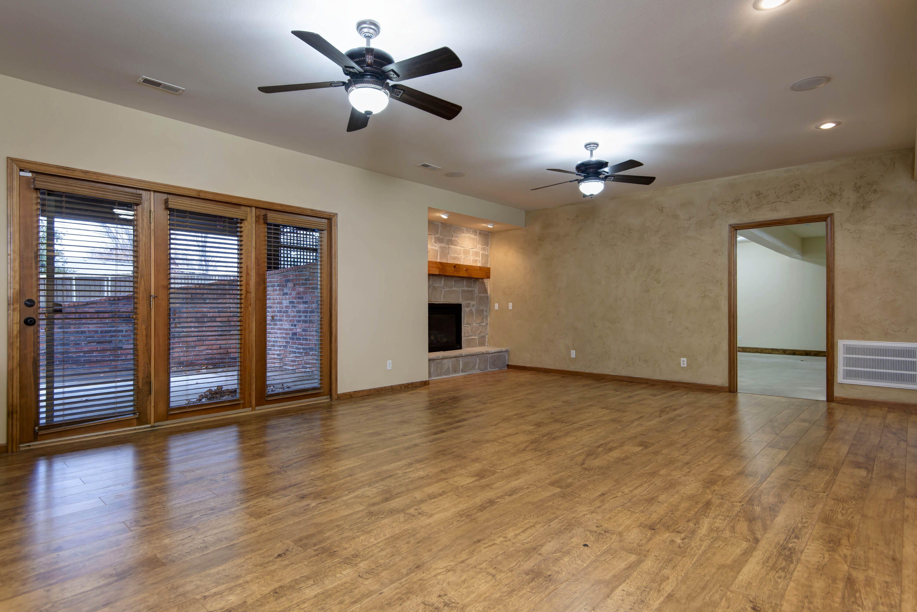 6116 South Danforth Avenue Property Photo 32