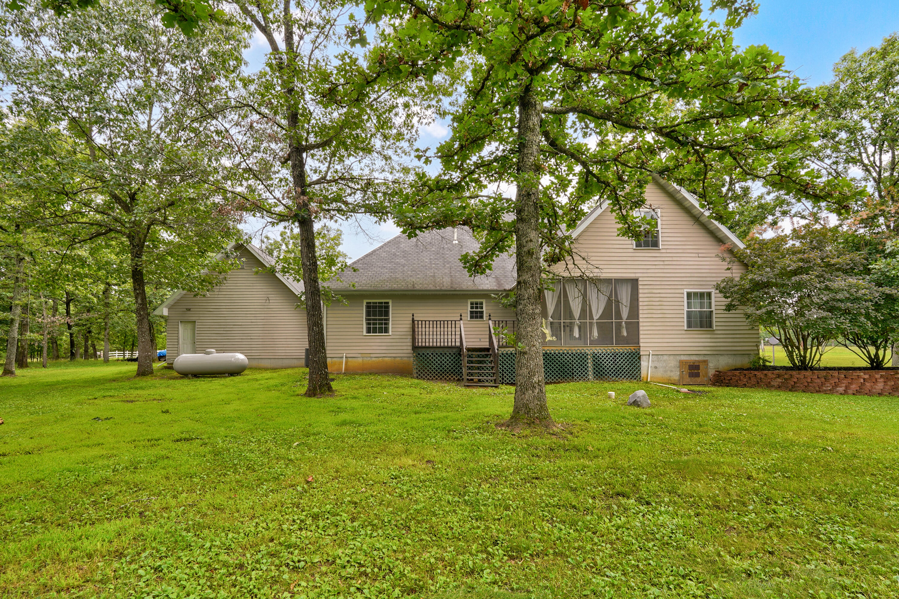 34 Englewood Lane Property Photo 45
