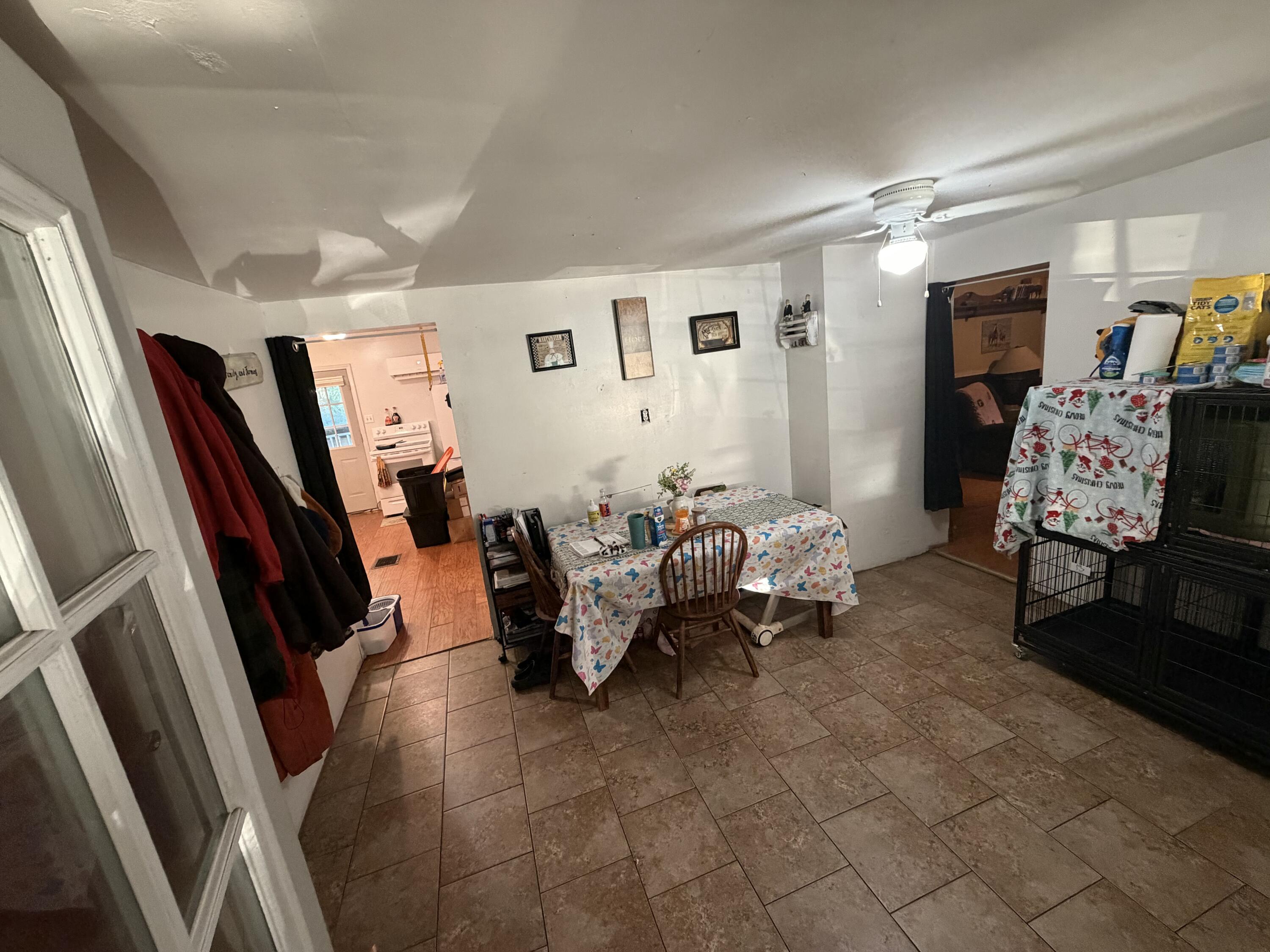 207 Broadway Street Property Photo 12