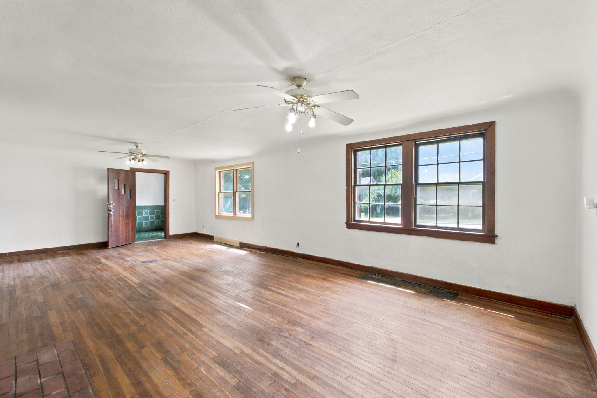 409 East Olive Street Property Photo 9
