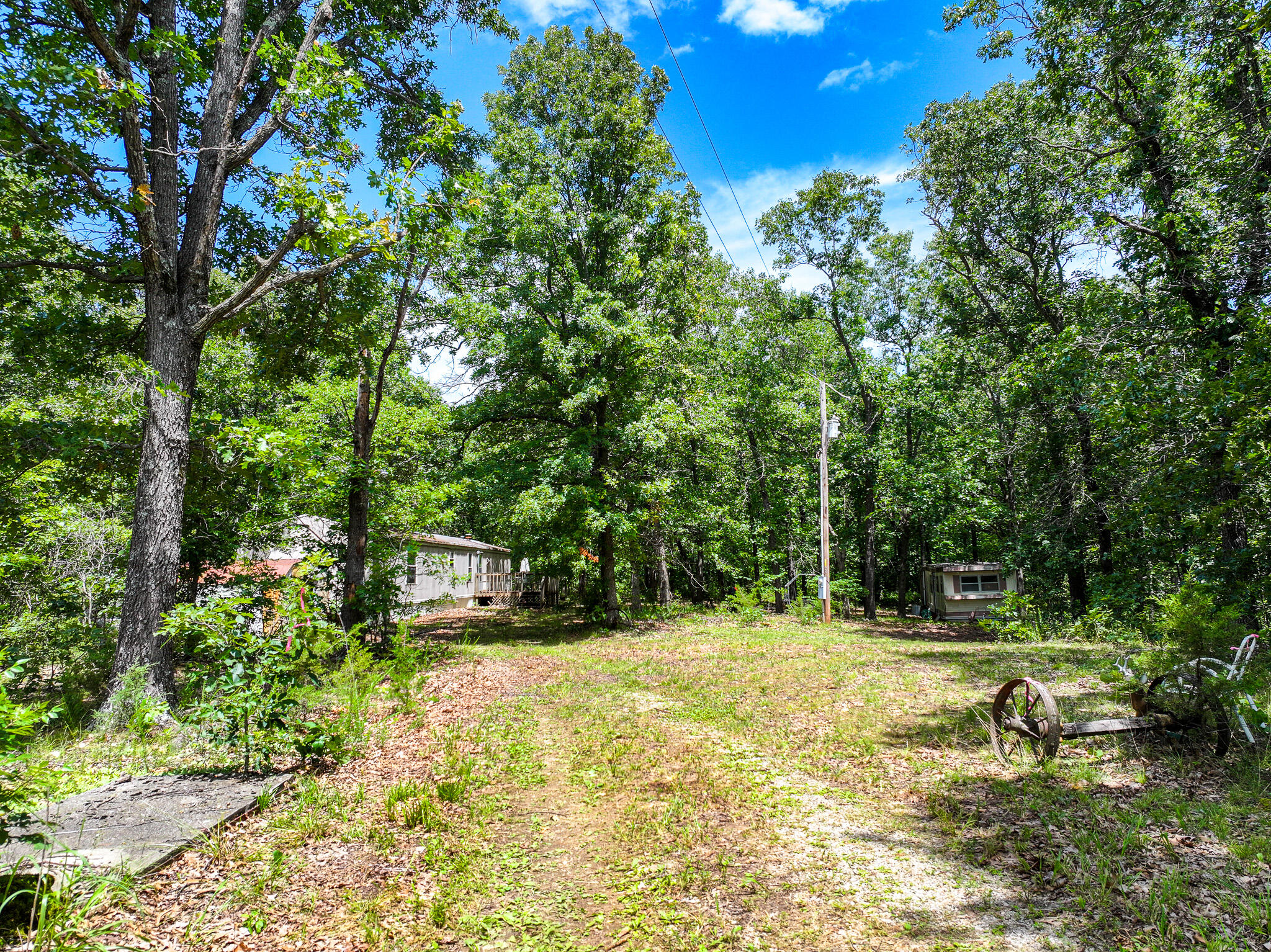 5760 Northeast 817 Pvt Road Property Photo 14