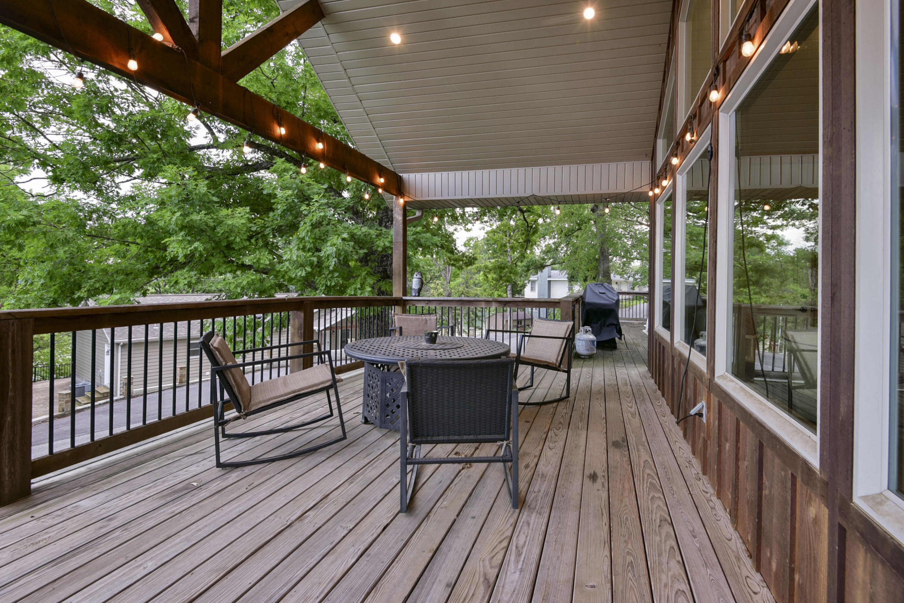 25318 Riverside Lane Property Photo 15