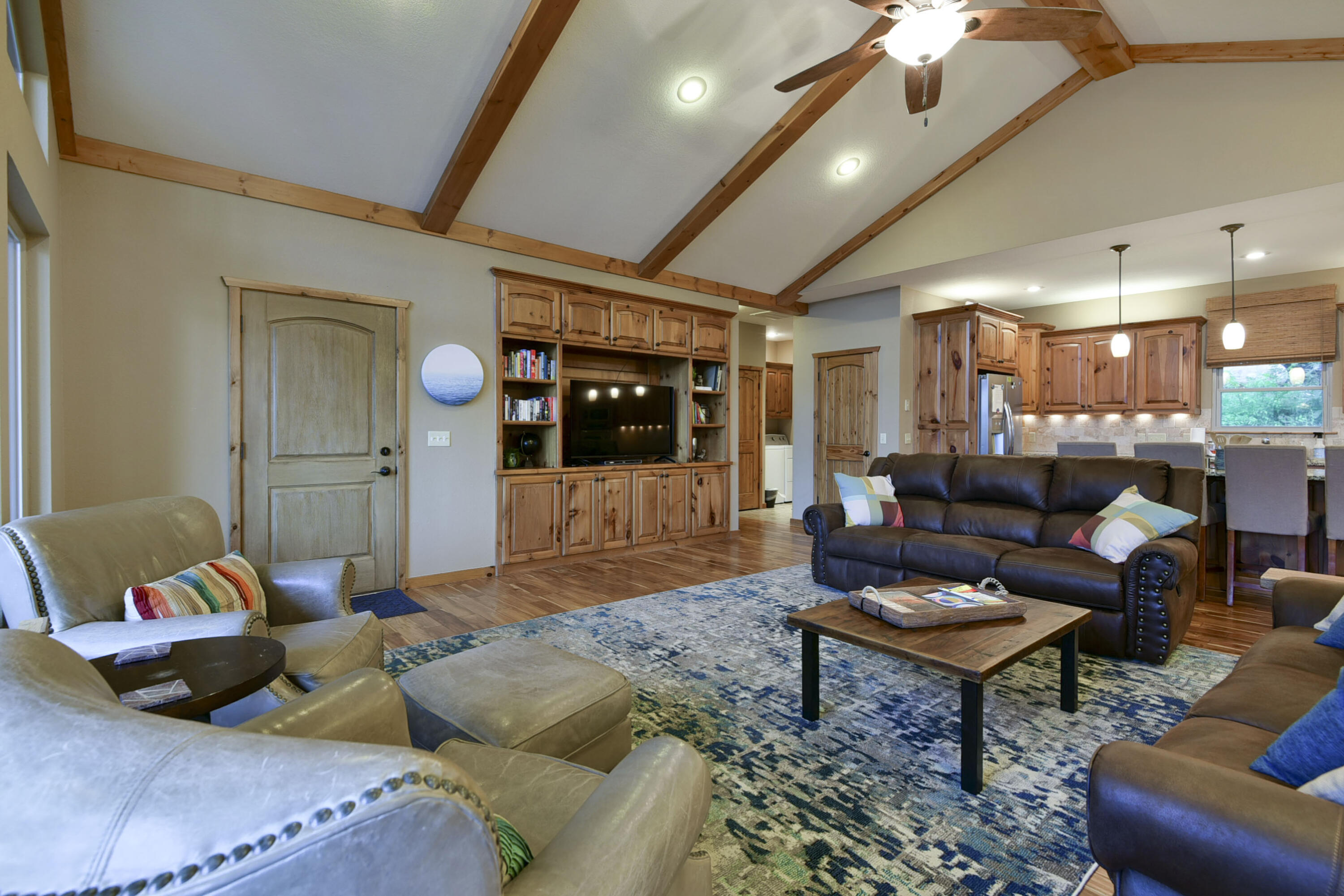 25318 Riverside Lane Property Photo 18