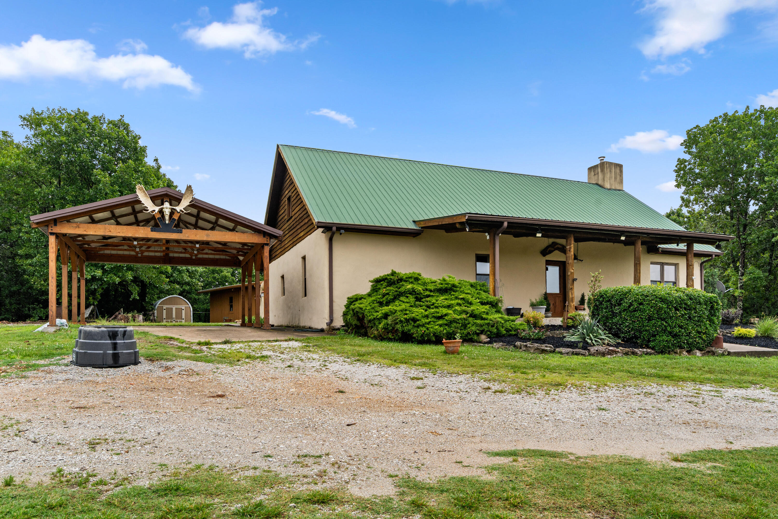 2115 Garrison Cutoff Road Property Photo 8