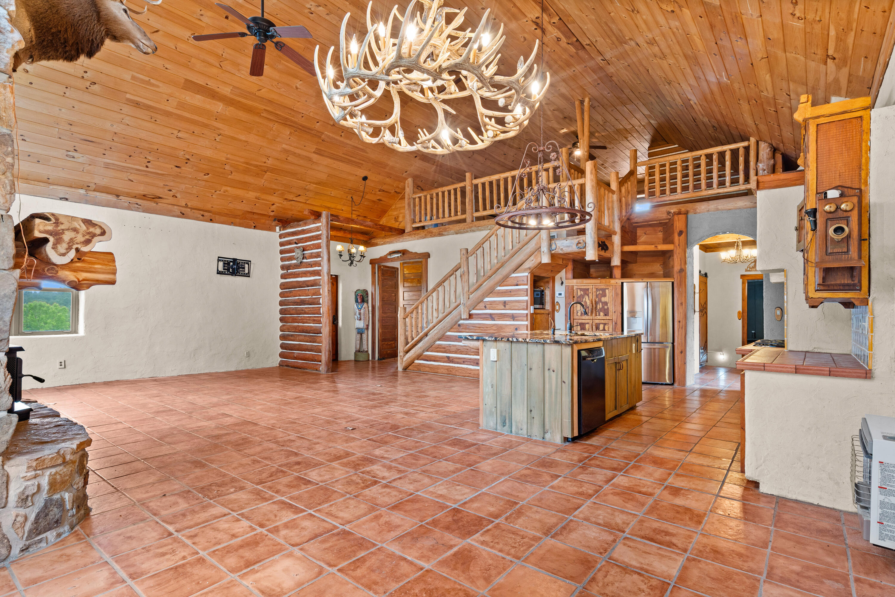 2115 Garrison Cutoff Road Property Photo 15