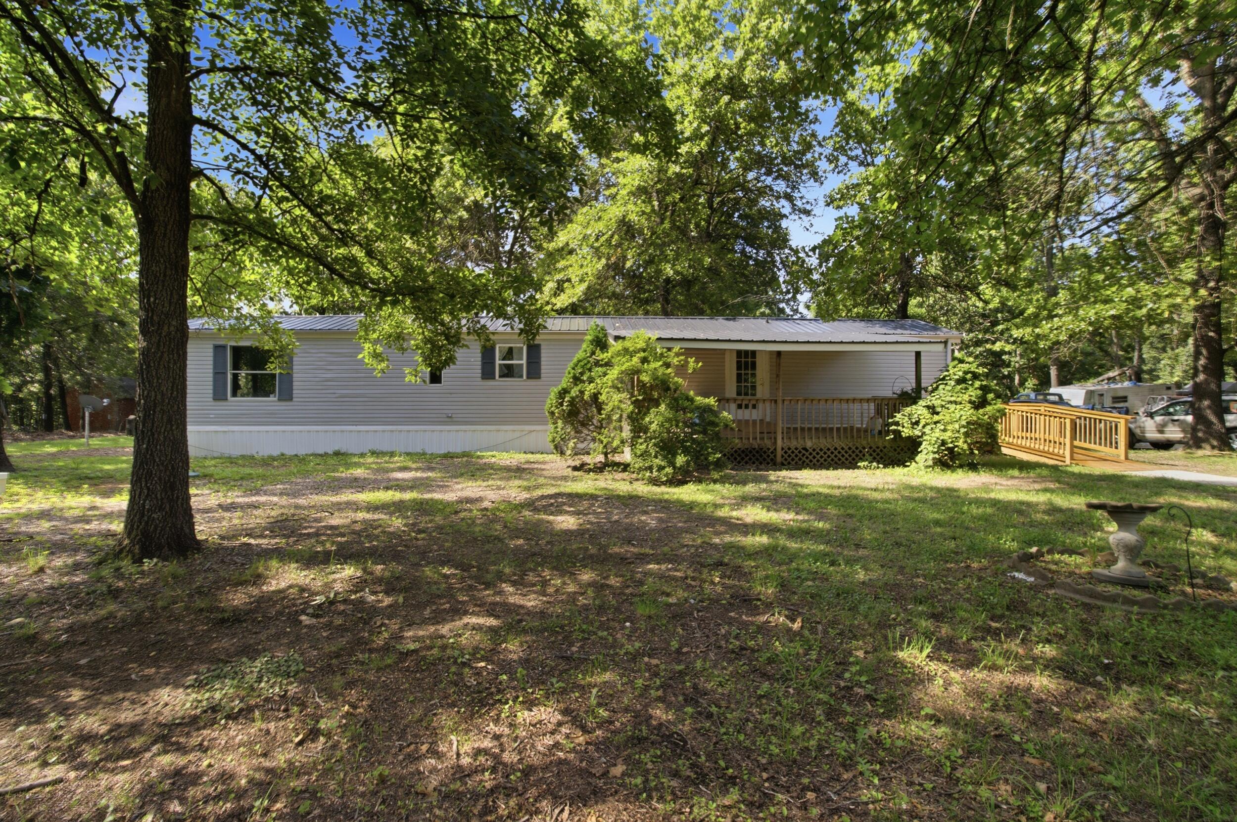 5538 Private Road 1260 Property Photo 3