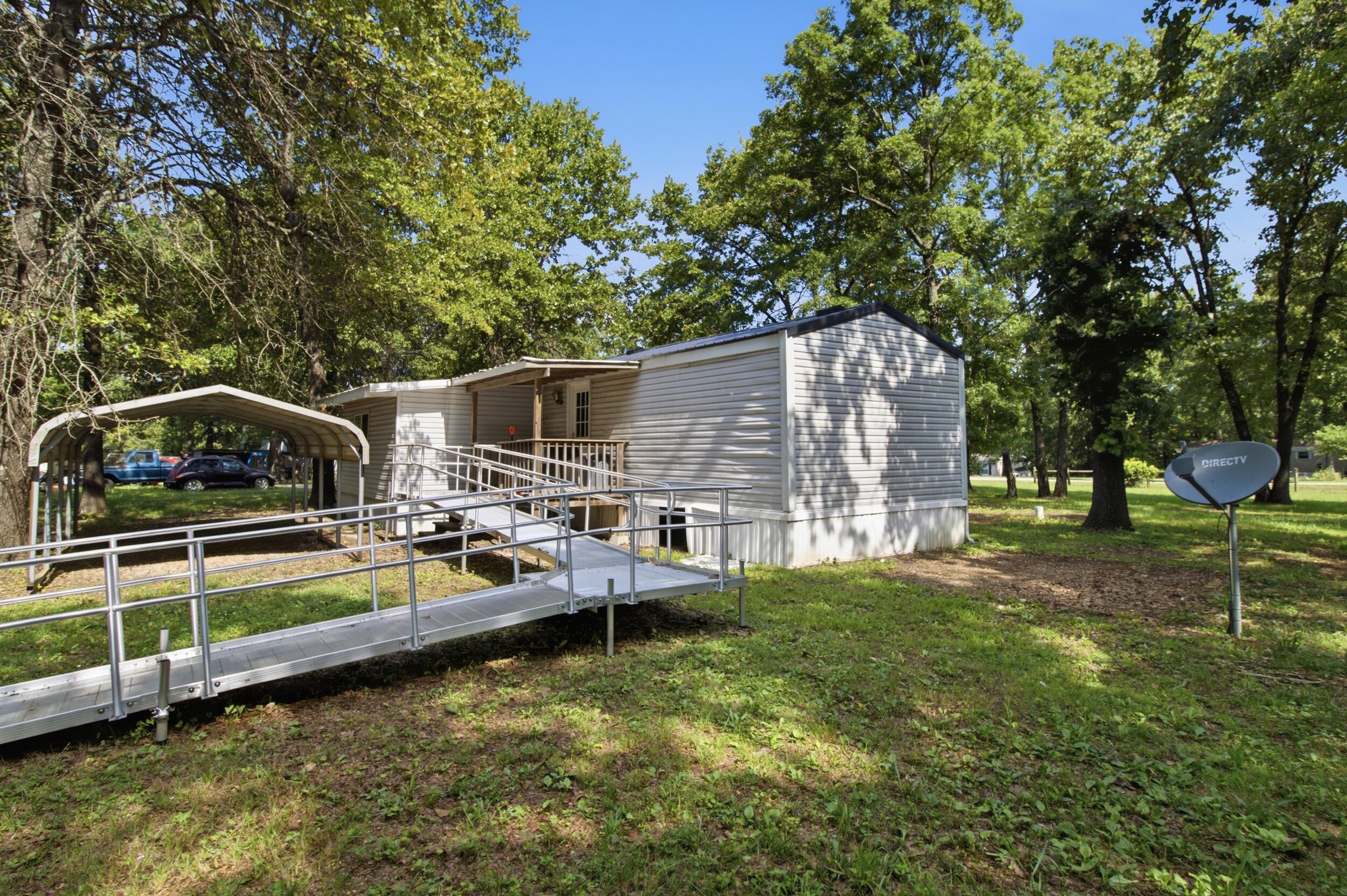 5538 Private Road 1260 Property Photo 23