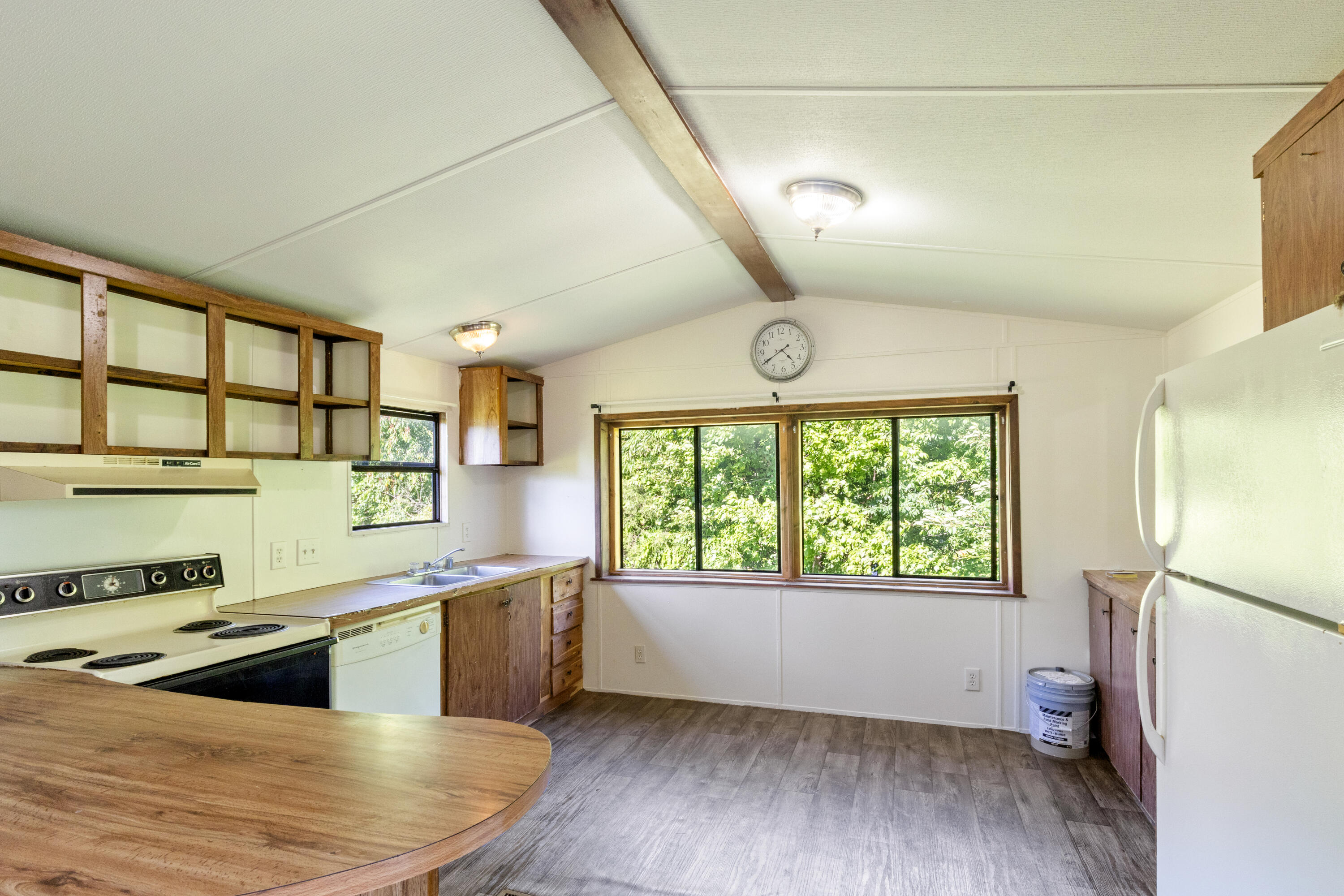 101 Snooks Road Property Photo 7