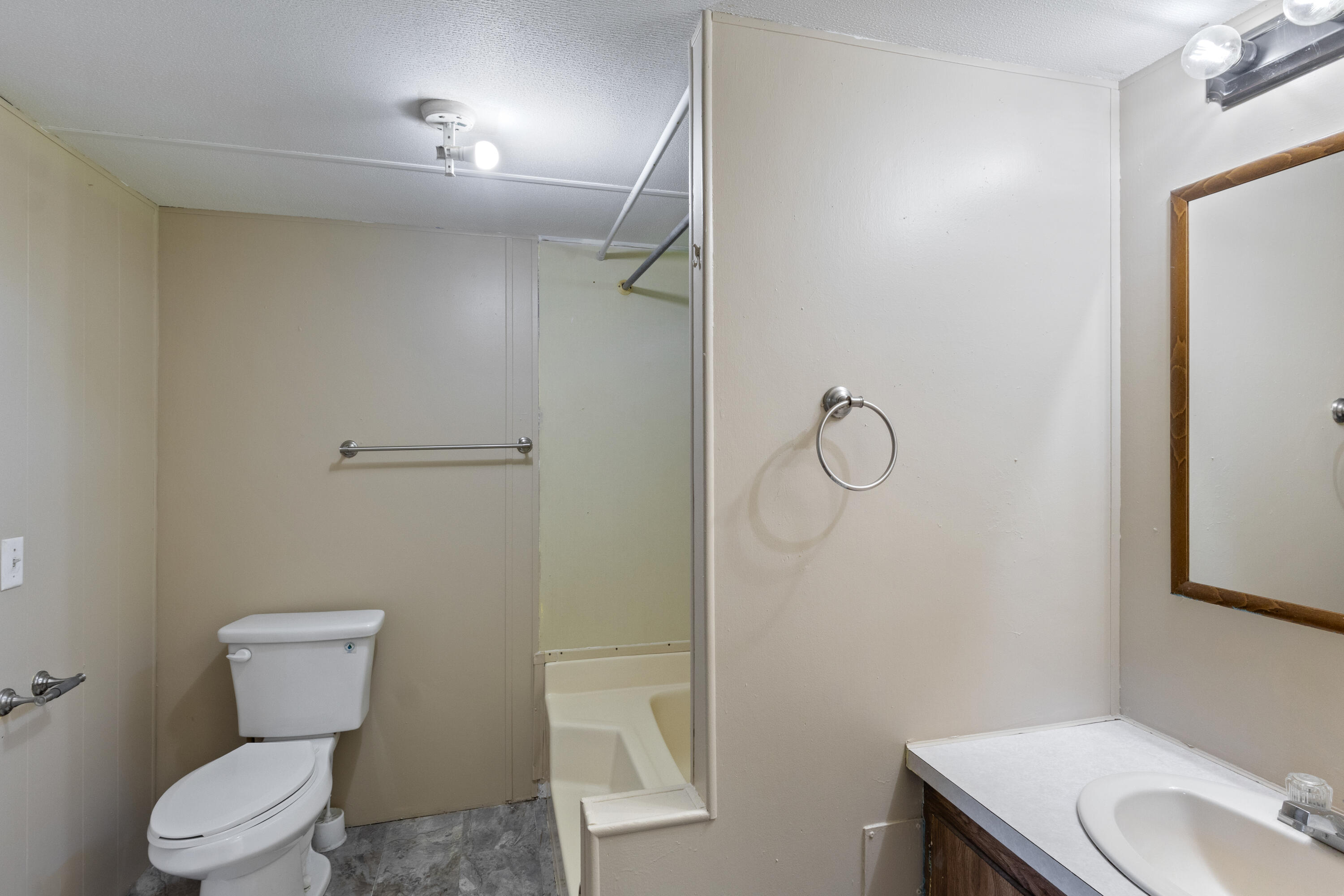 101 Snooks Road Property Photo 10