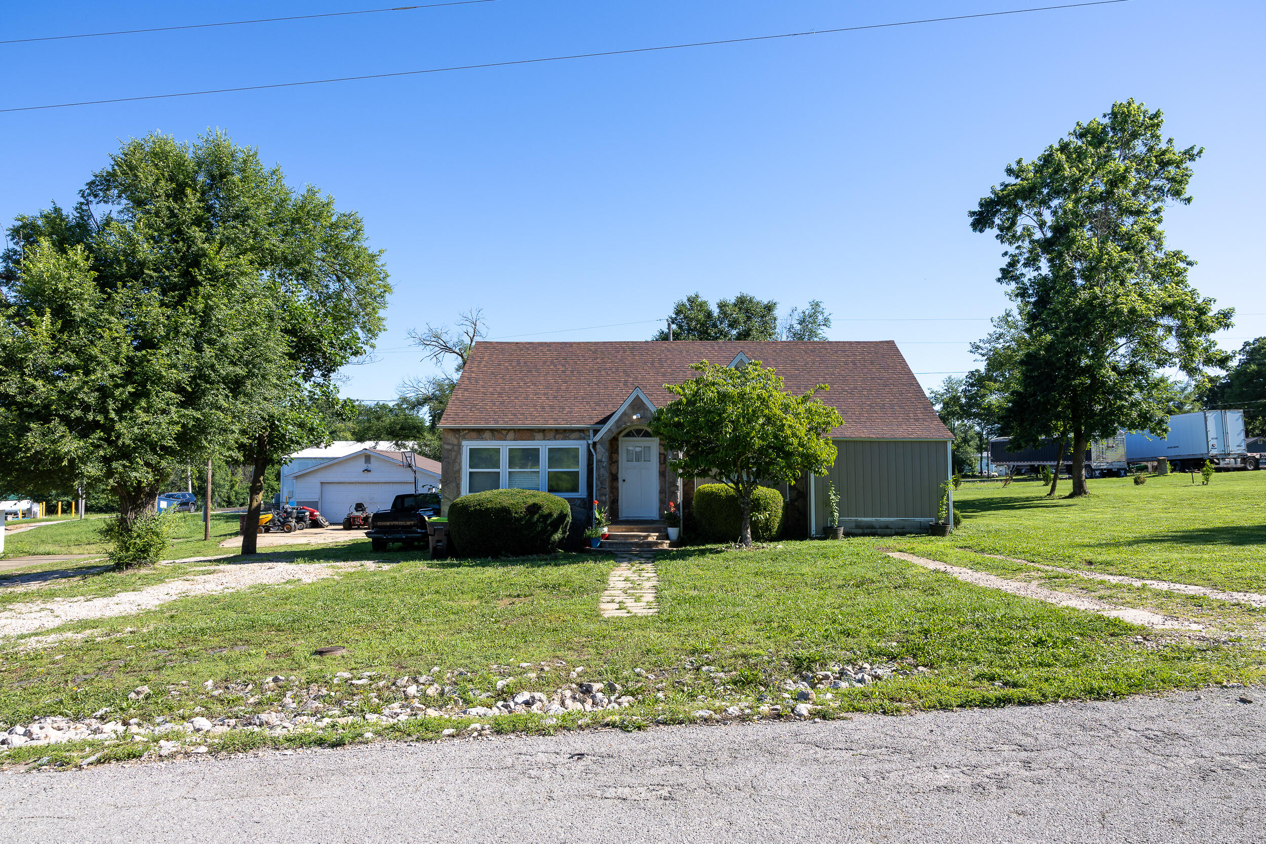 339 First Street Property Photo 1