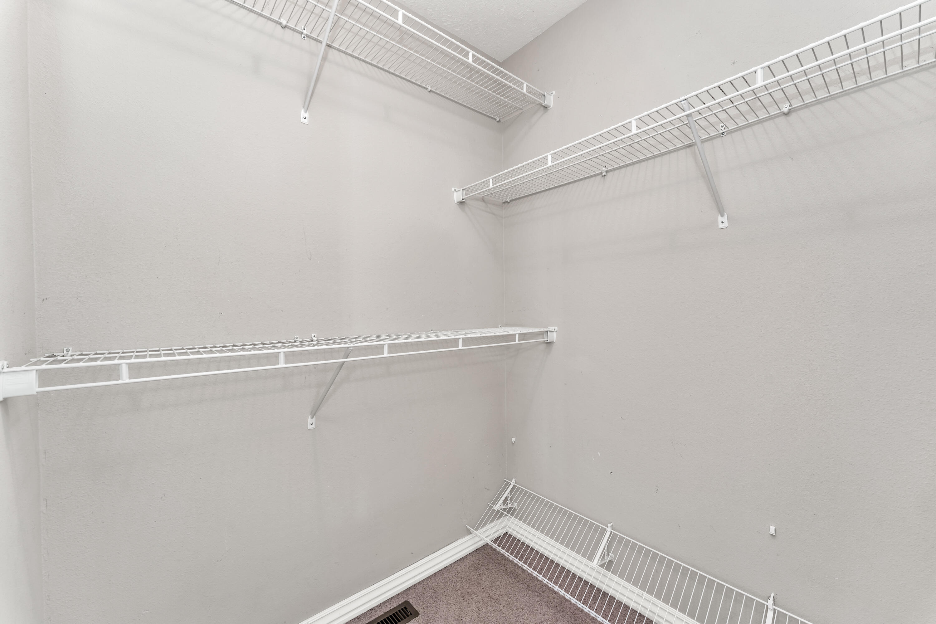 883 Dustin Lane Property Photo 24