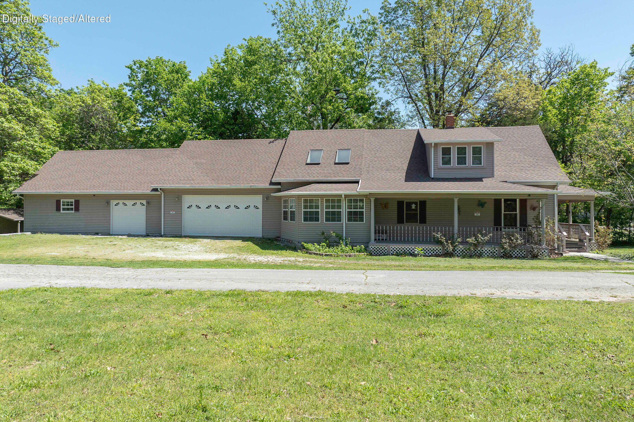 537 West Talmage Street Property Photo 1