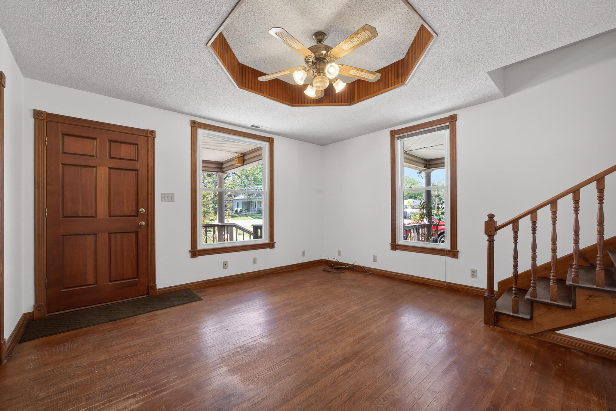 537 West Talmage Street Property Photo 12