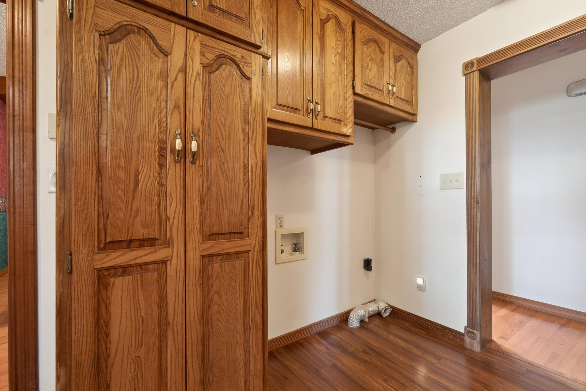 537 West Talmage Street Property Photo 21