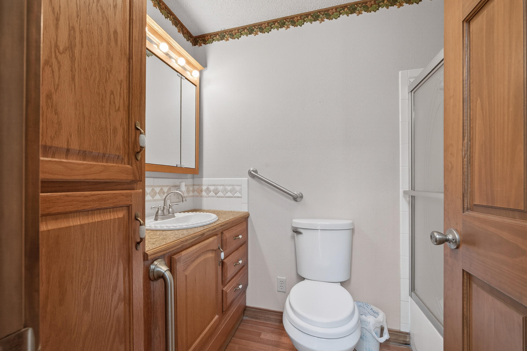 537 West Talmage Street Property Photo 24