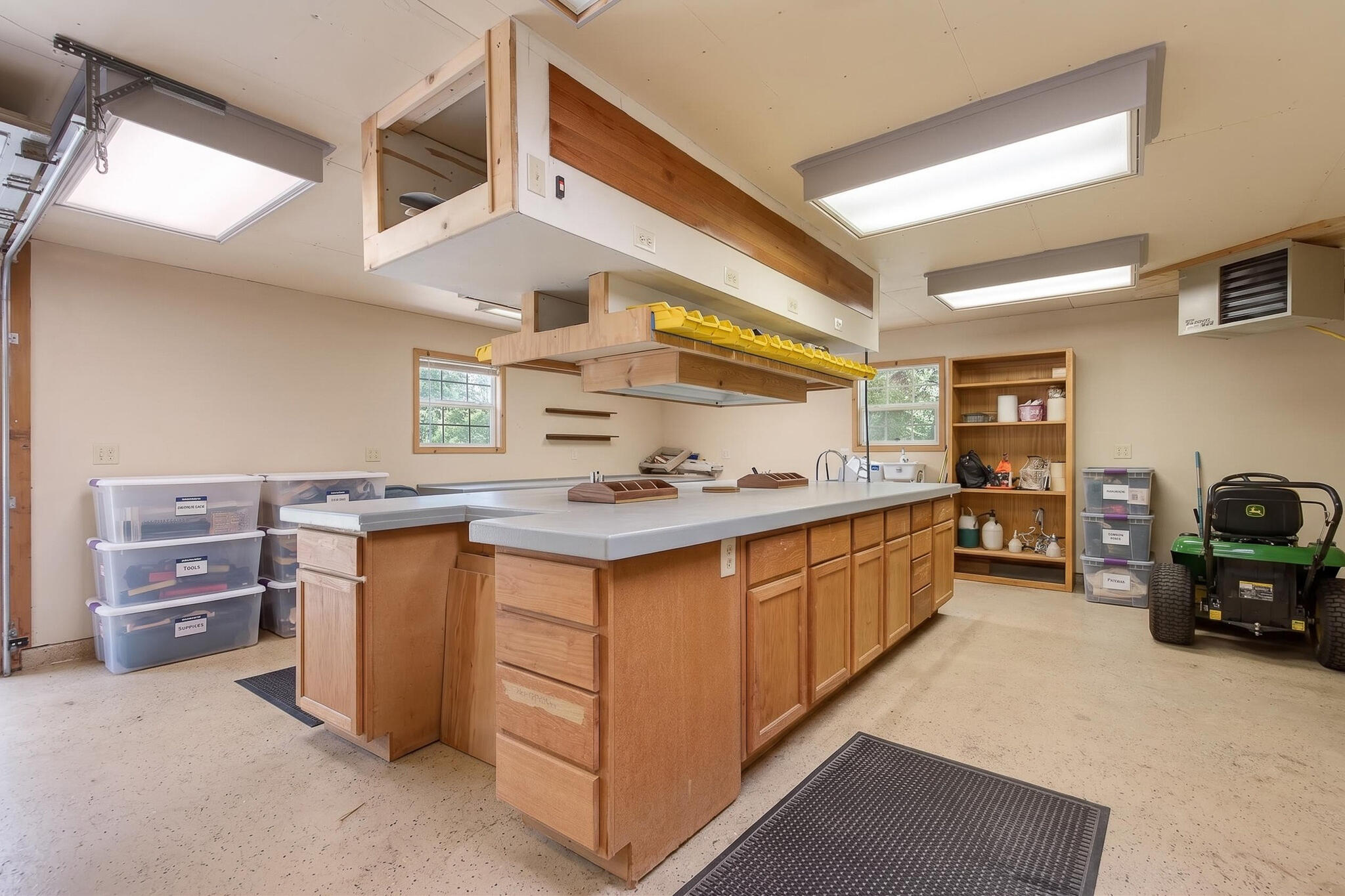 537 West Talmage Street Property Photo 43