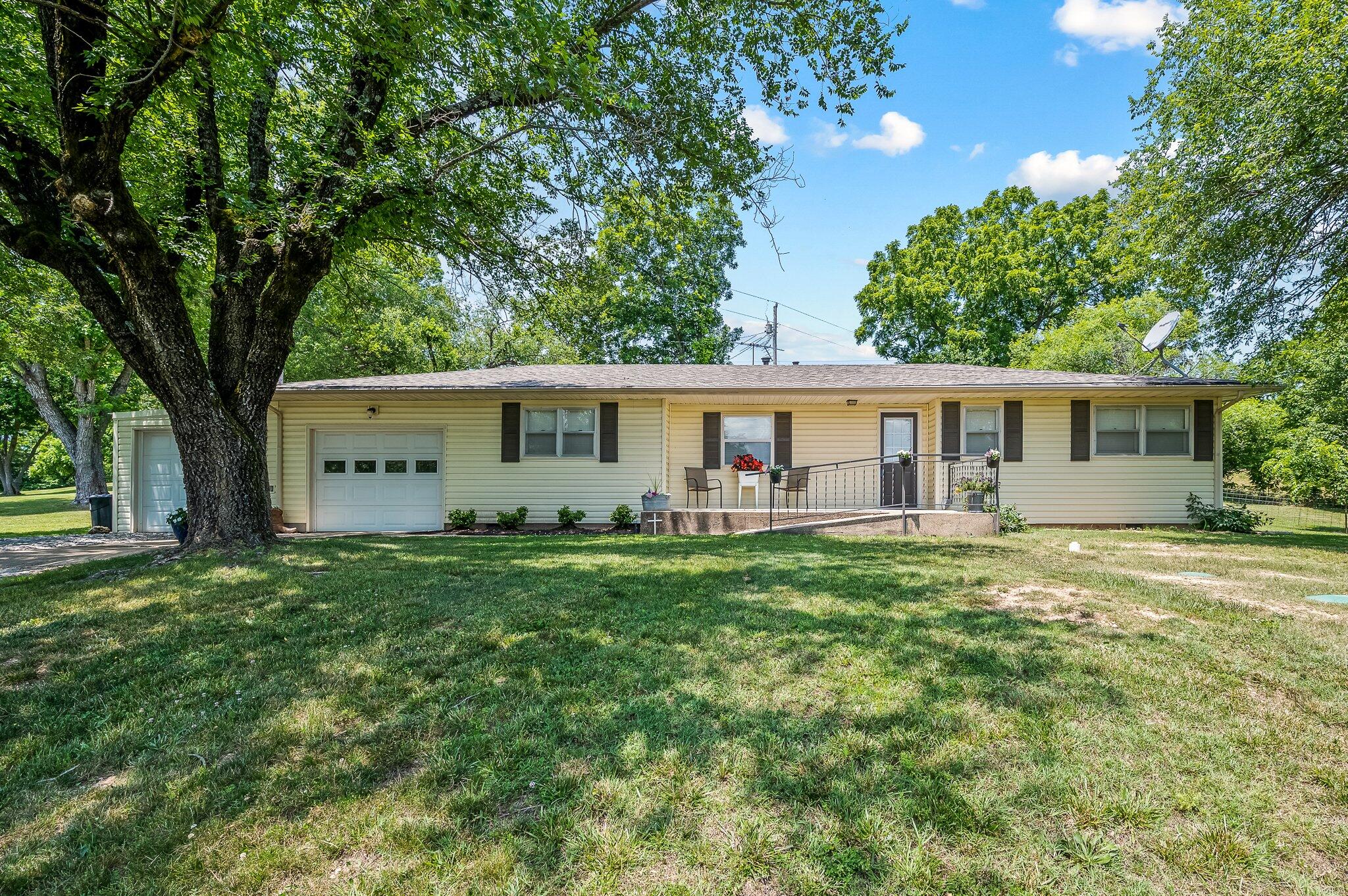 8675 South State Highway 5 Property Photo 40