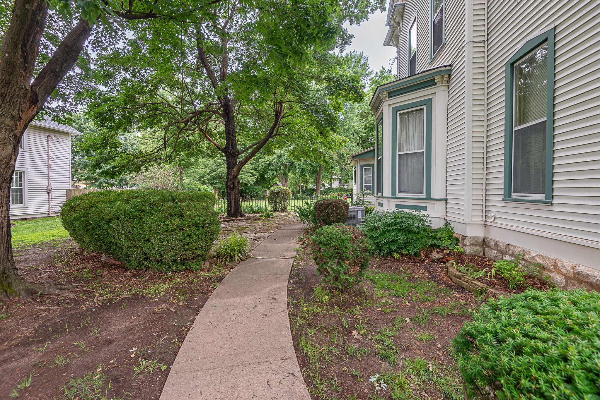 625 South Avenue Property Photo 55
