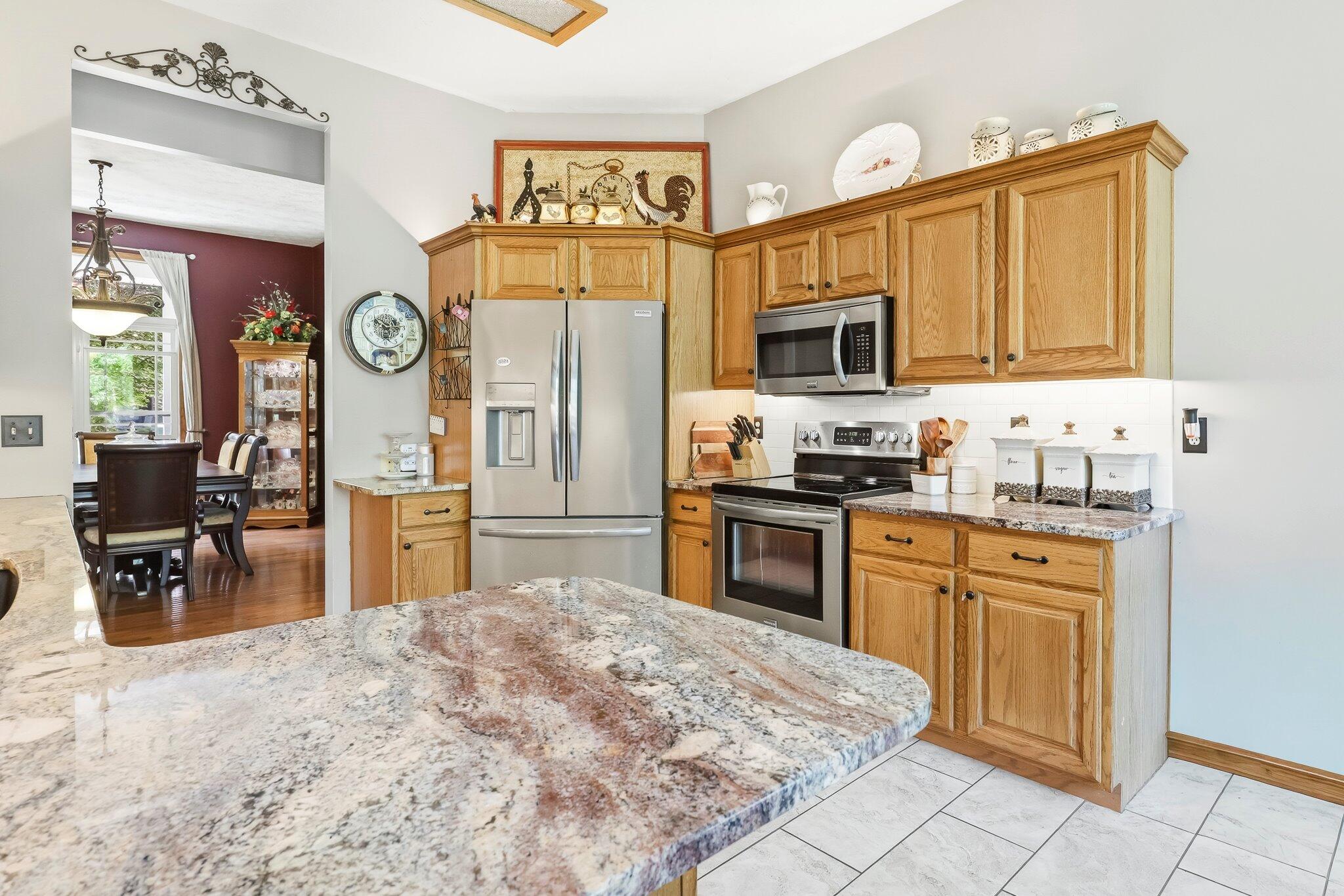 1109 Glen Oaks Drive Property Photo 7