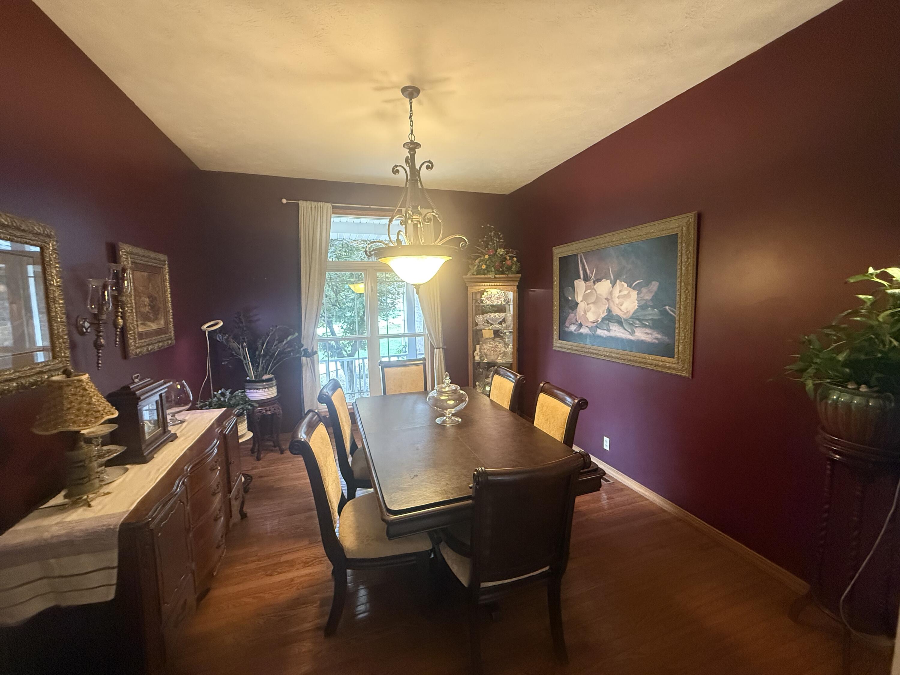 1109 Glen Oaks Drive Property Photo 12