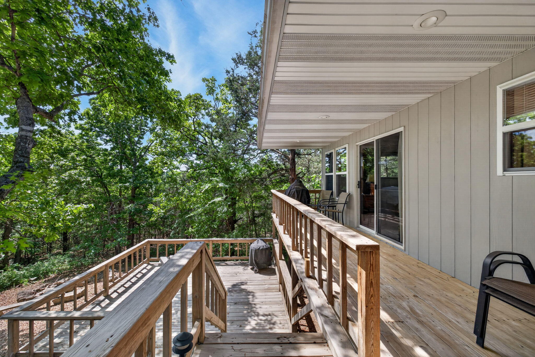 226 Ledgestone Road Property Photo 13