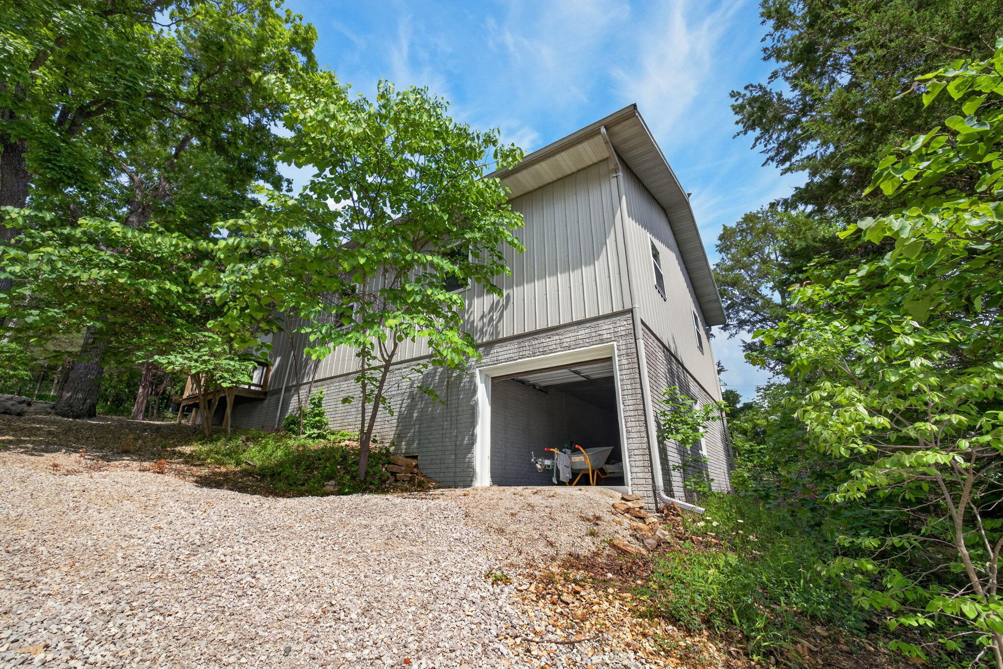 226 Ledgestone Road Property Photo 26