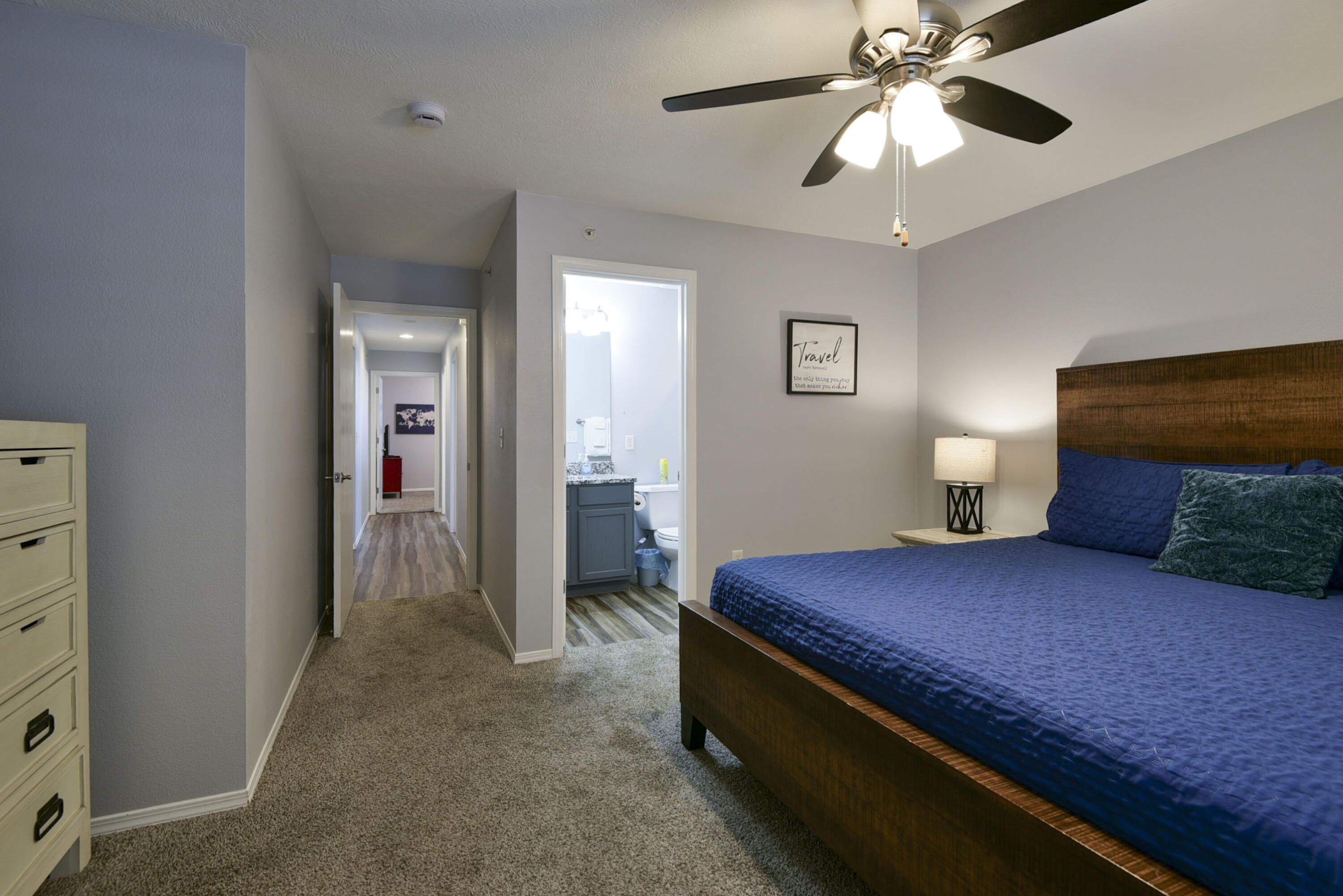 2912 Vineyards Parkway 3 Property Photo 13