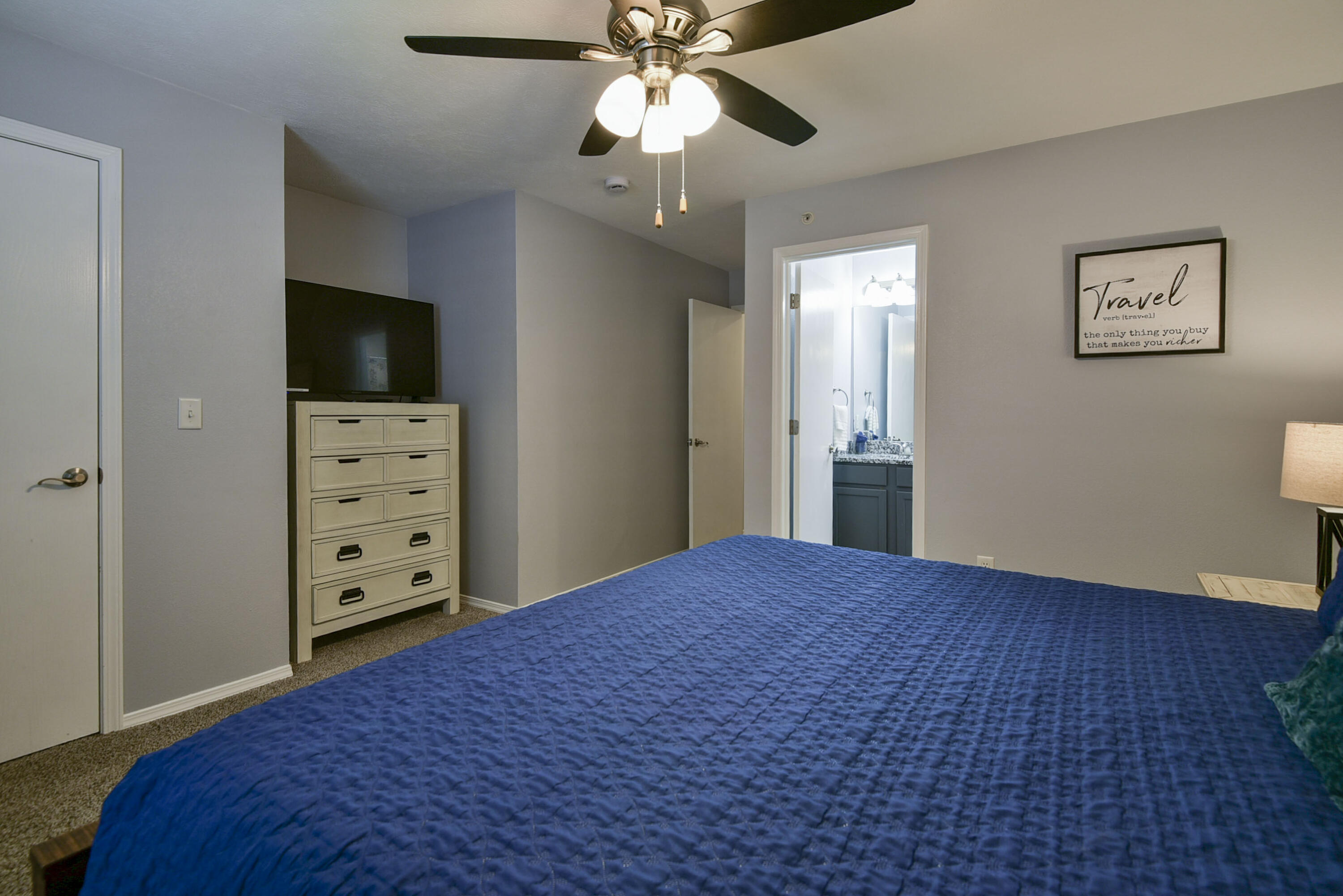 2912 Vineyards Parkway 3 Property Photo 14