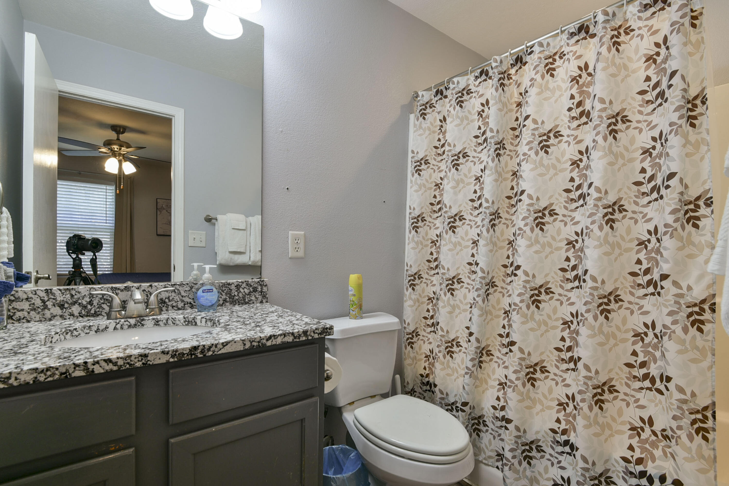 2912 Vineyards Parkway 3 Property Photo 15
