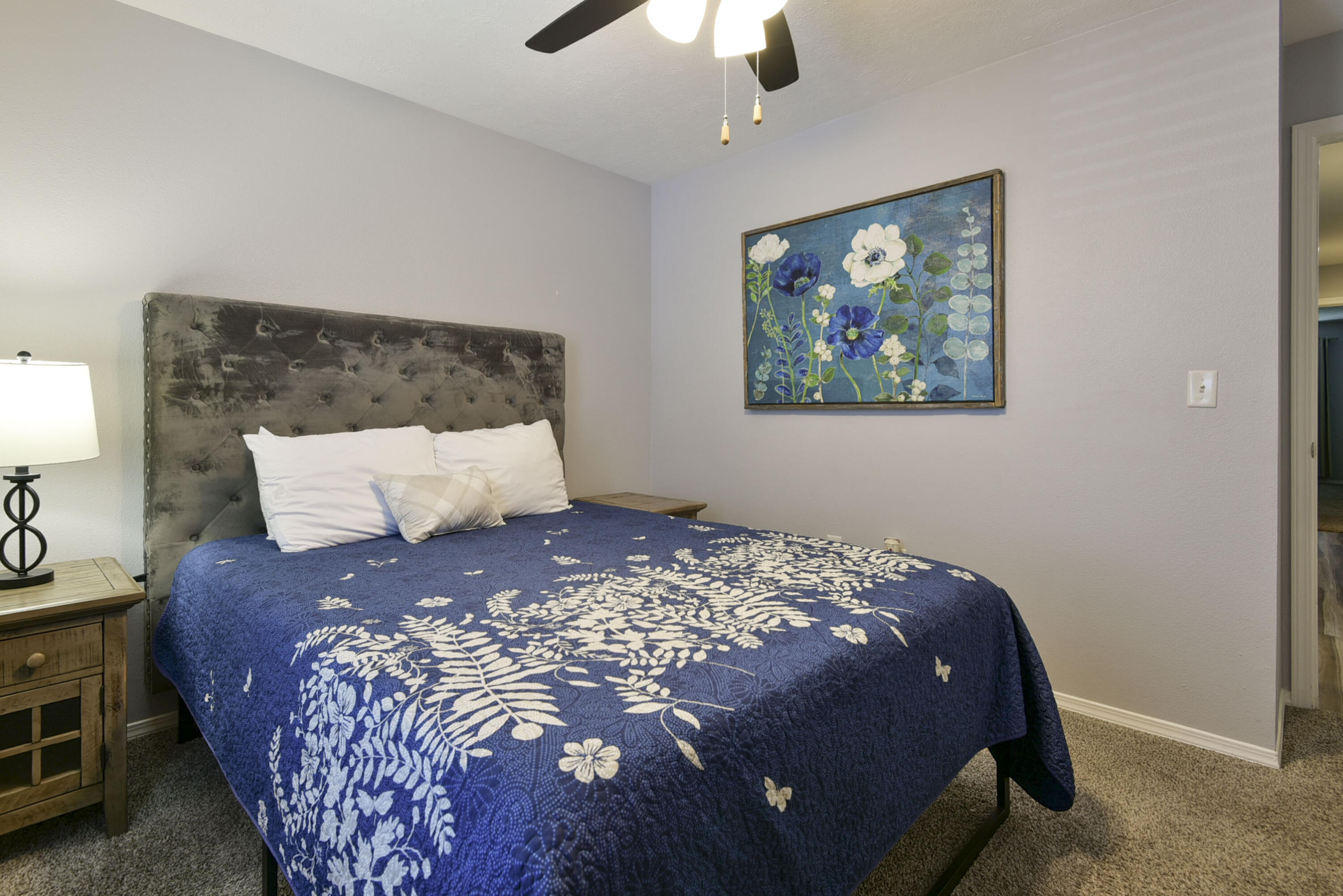 2912 Vineyards Parkway 3 Property Photo 19