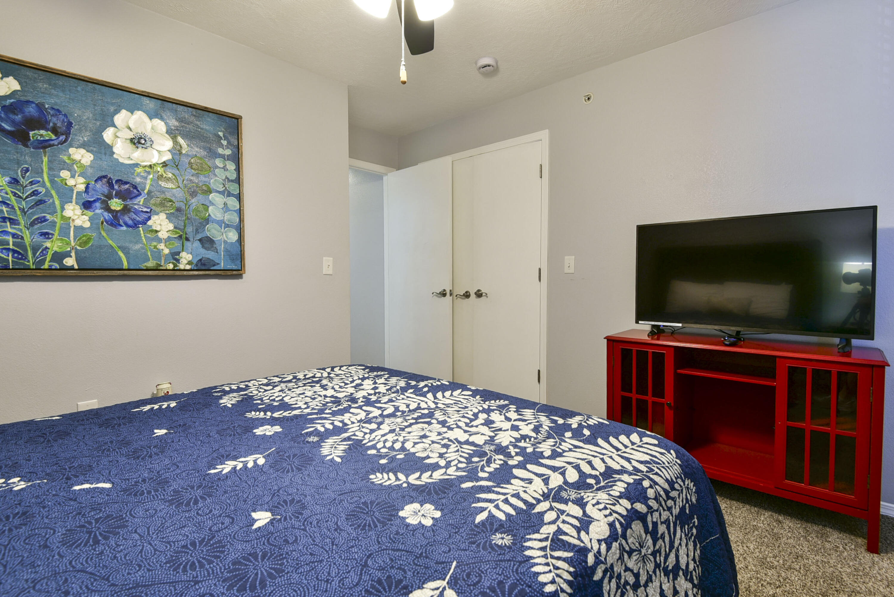 2912 Vineyards Parkway 3 Property Photo 20