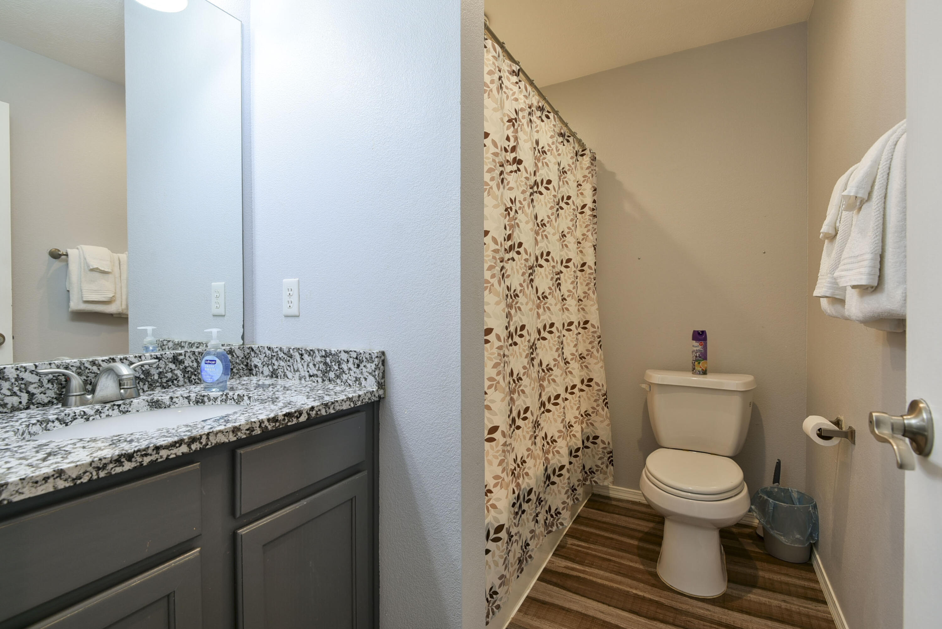 2912 Vineyards Parkway 3 Property Photo 21