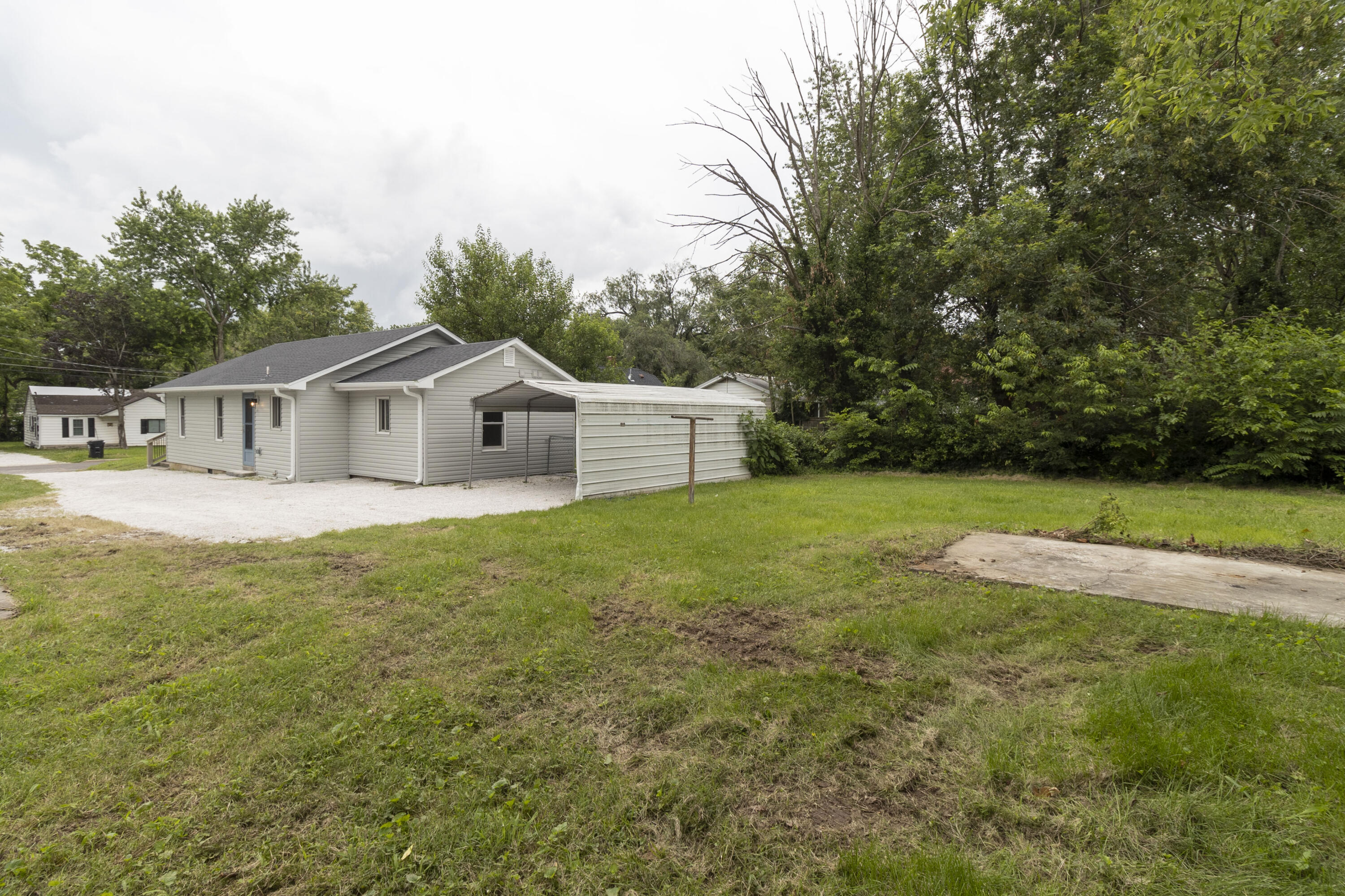 1200 North Clifton Avenue Property Photo 37