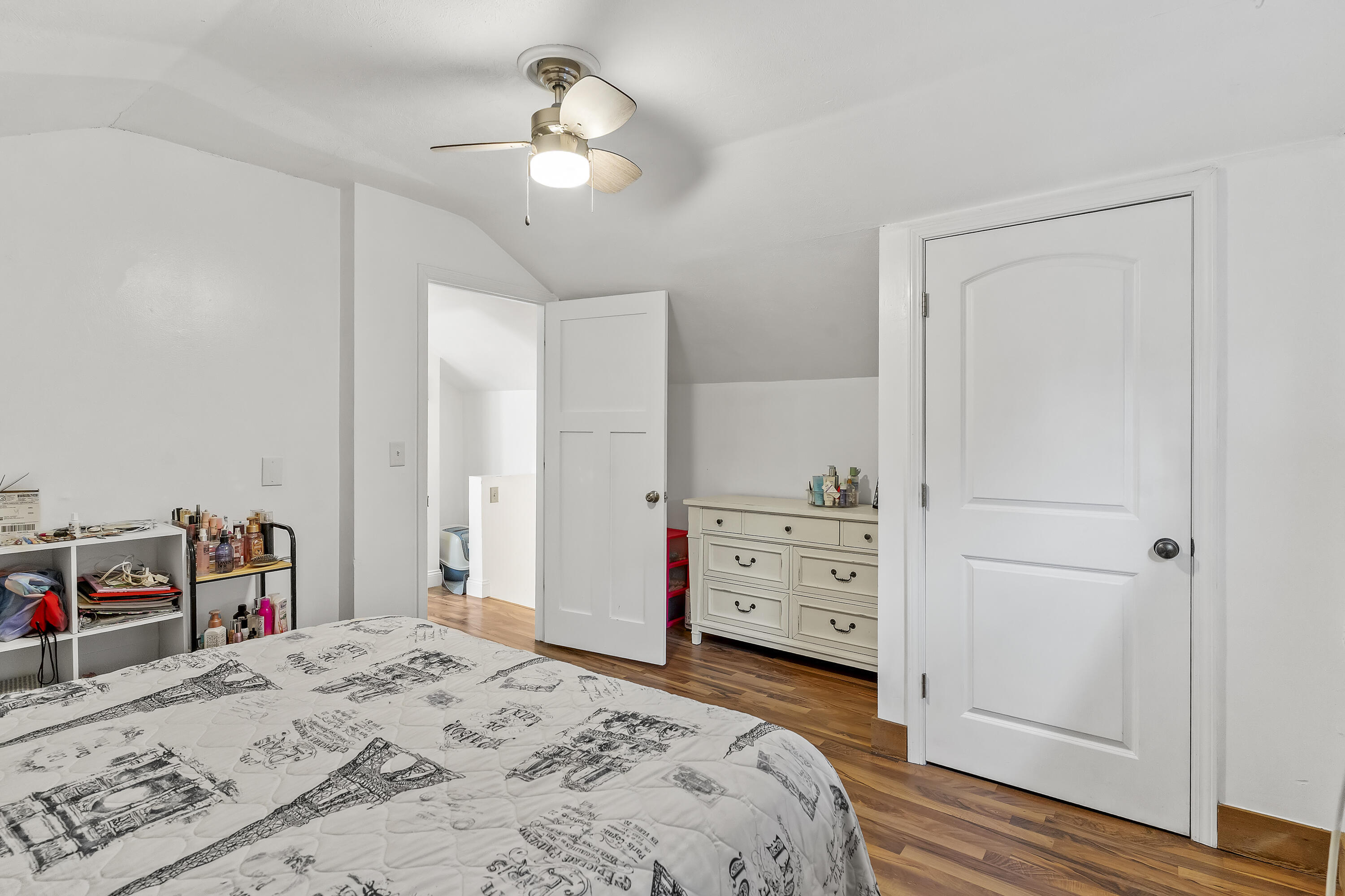1034 North Clay Avenue Property Photo 25
