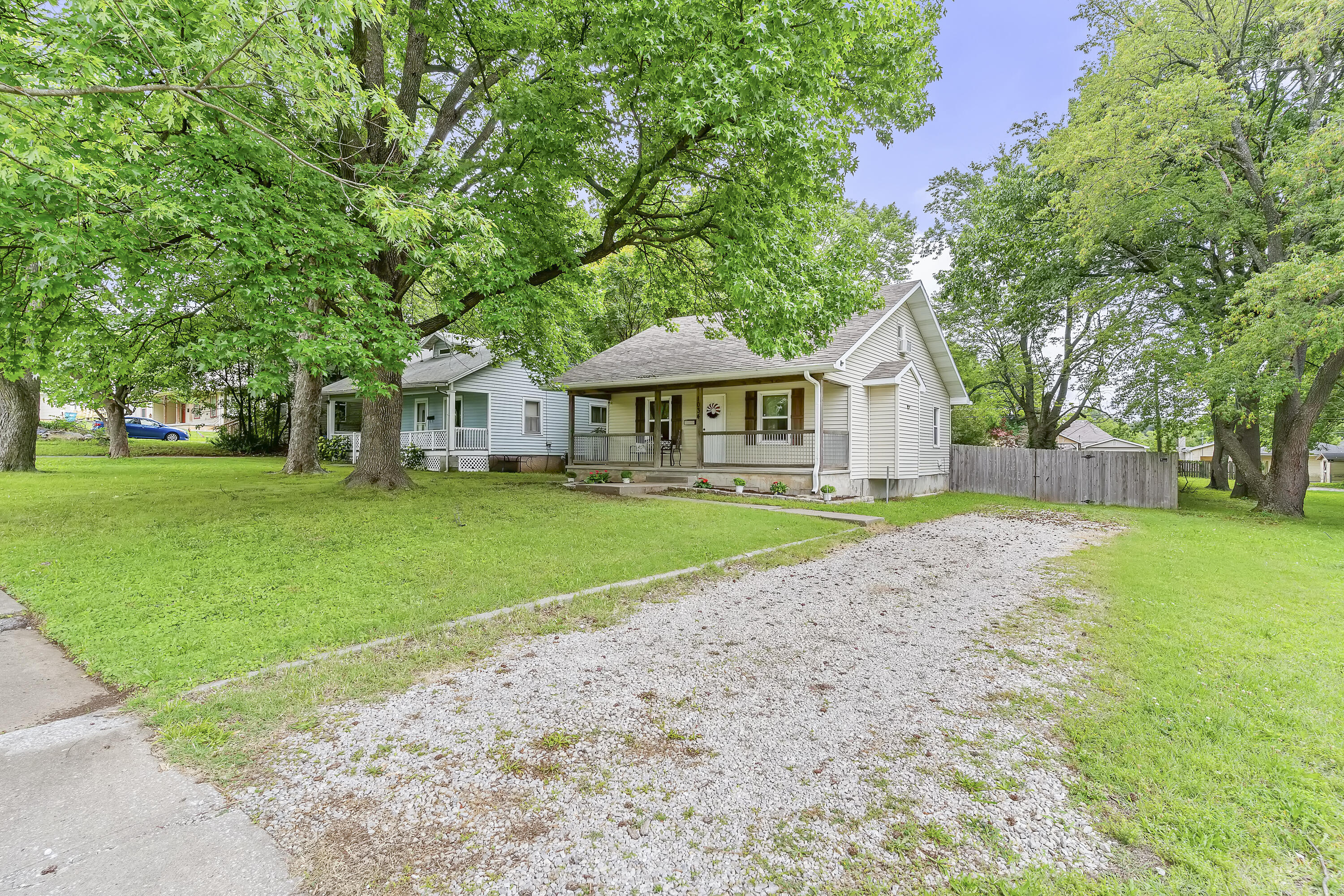 1034 North Clay Avenue Property Photo 34