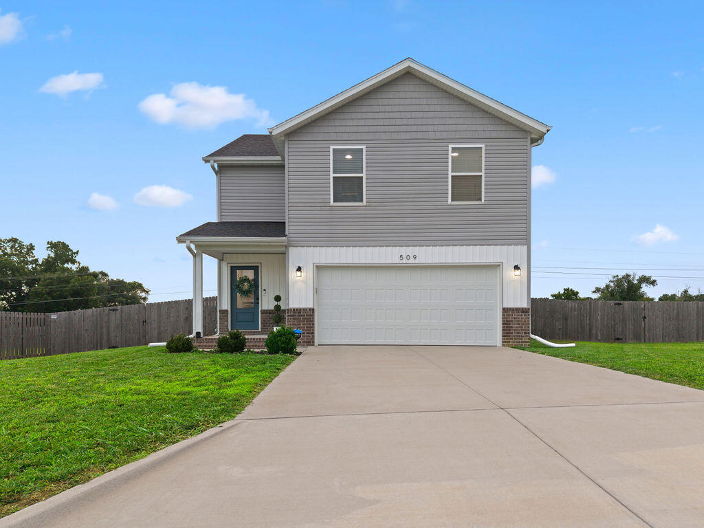 509 North Pine Leaf Road Property Photo 1
