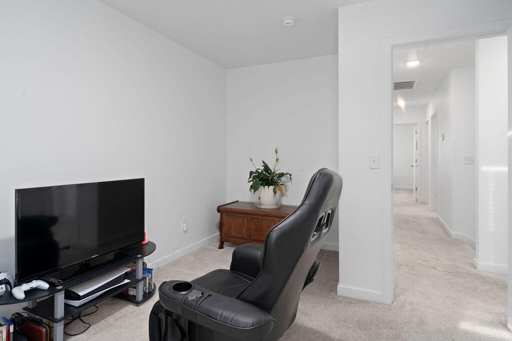 509 North Pine Leaf Road Property Photo 18