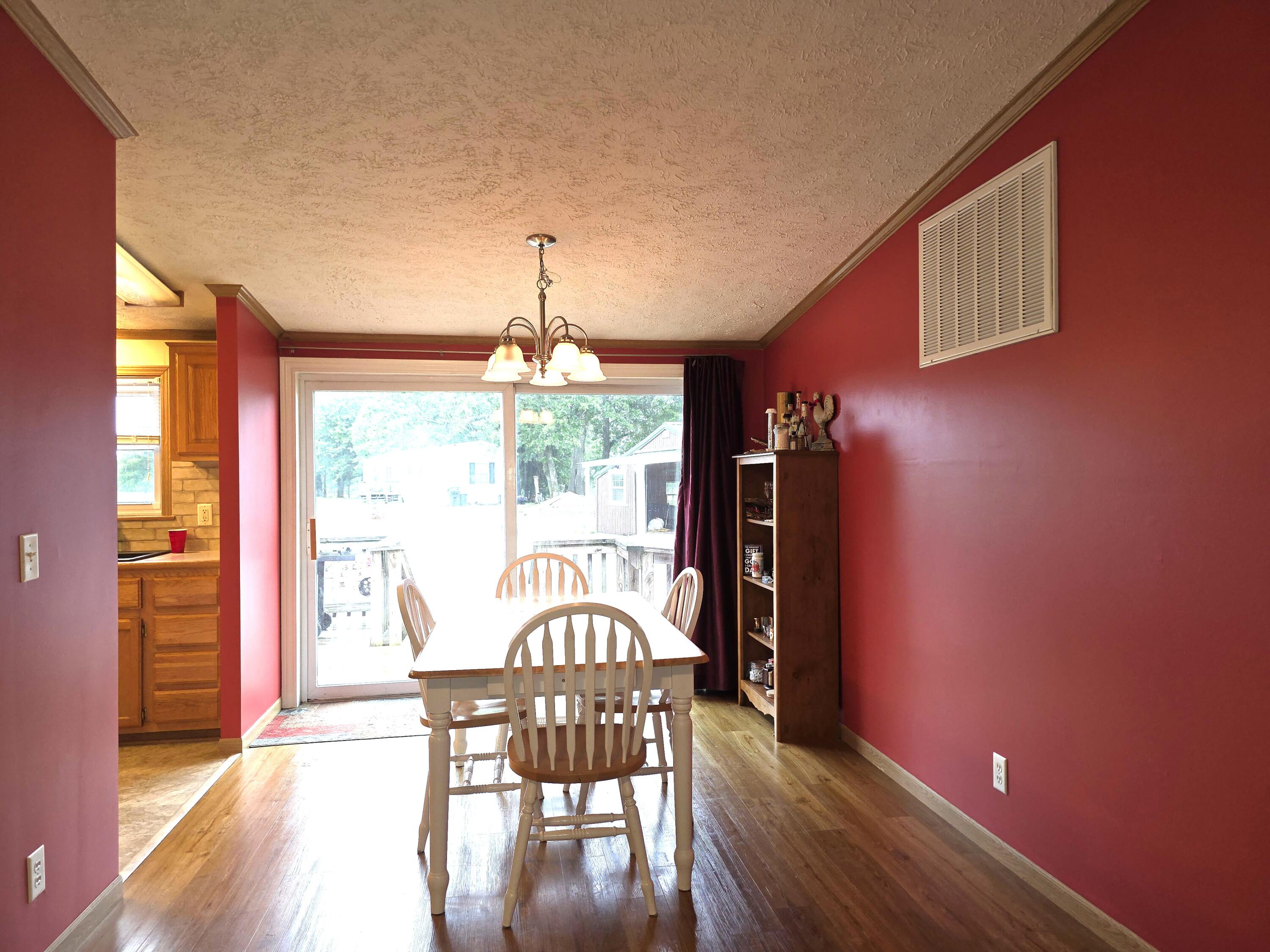 10144 Vixen Road Property Photo 5