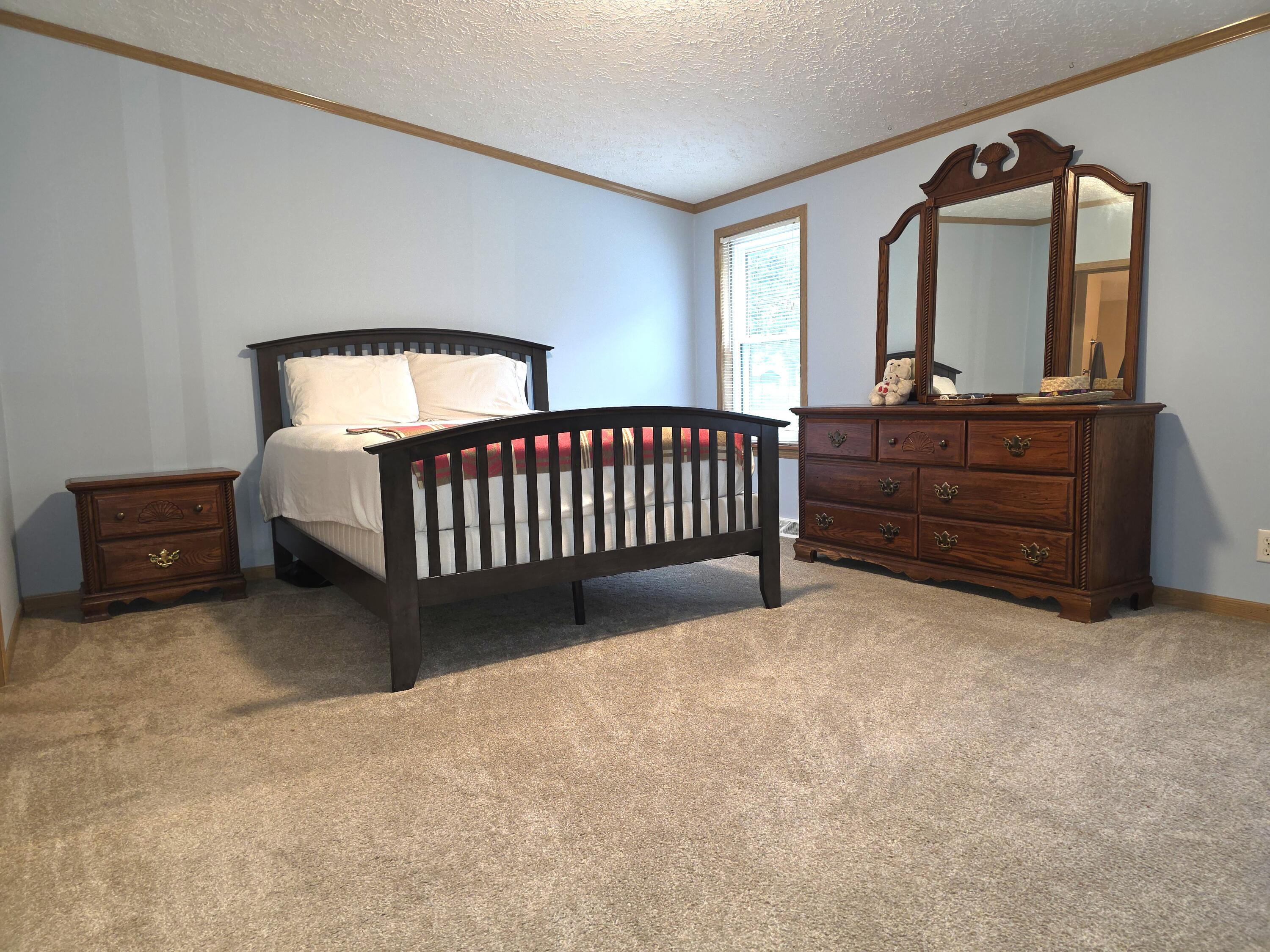 10144 Vixen Road Property Photo 8