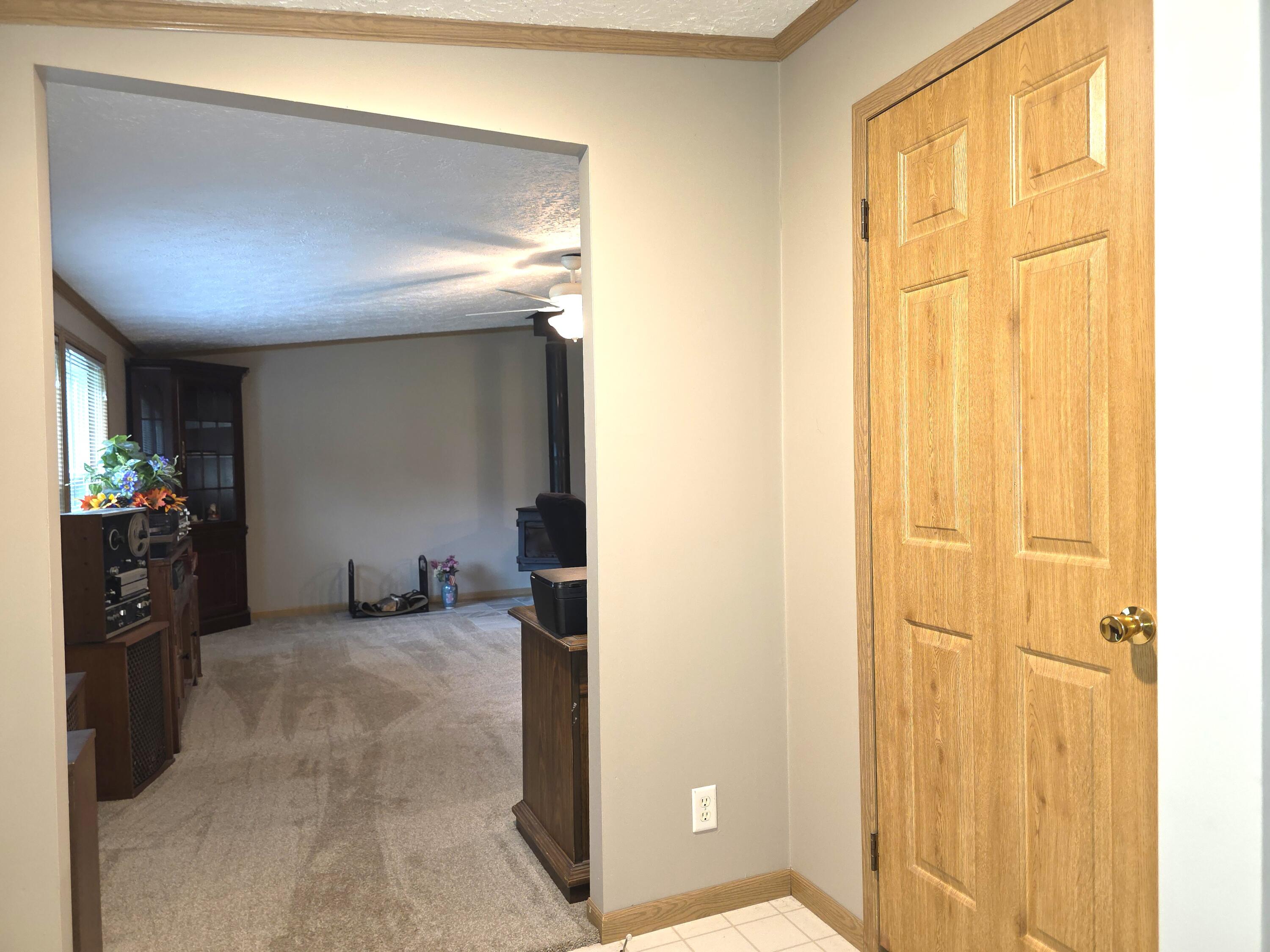 10144 Vixen Road Property Photo 15