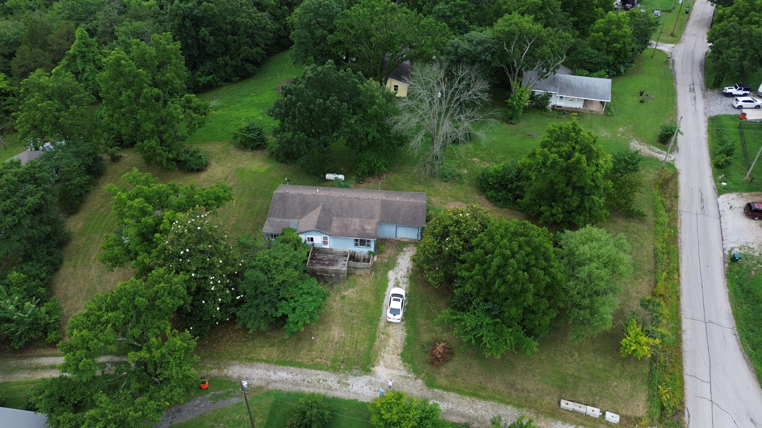 163 Half Moon Road Property Photo 2