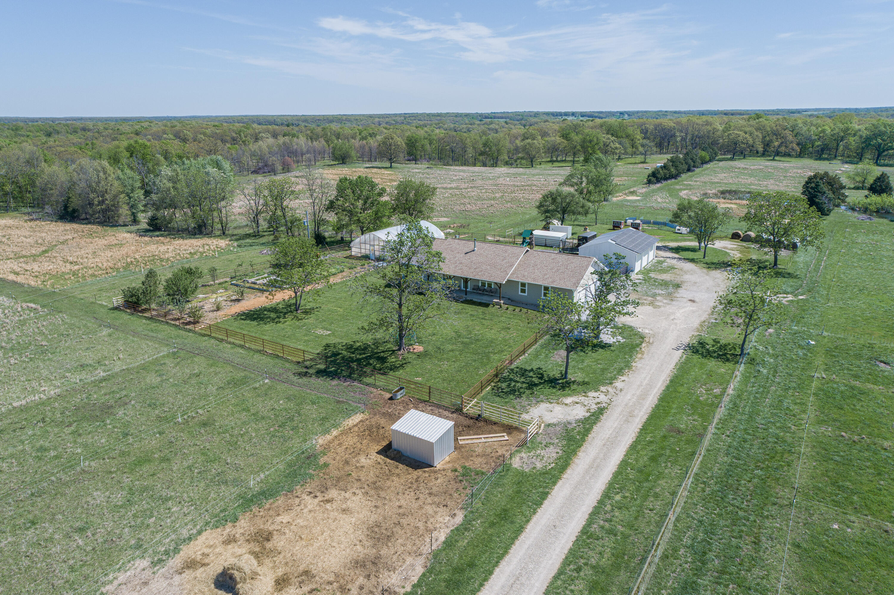 15959 County Road 121 Property Photo 2