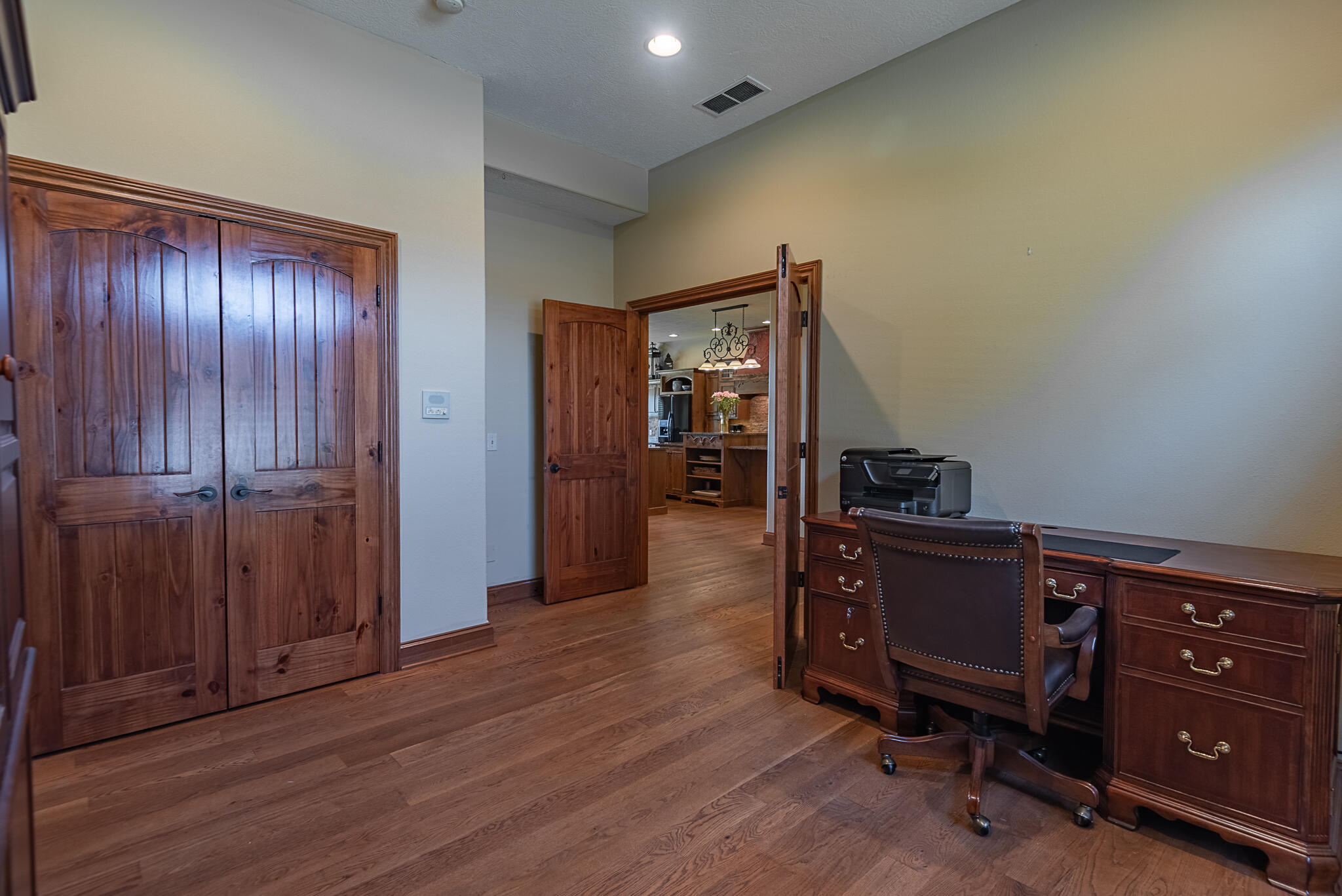 4515 South Forest Avenue Property Photo 20