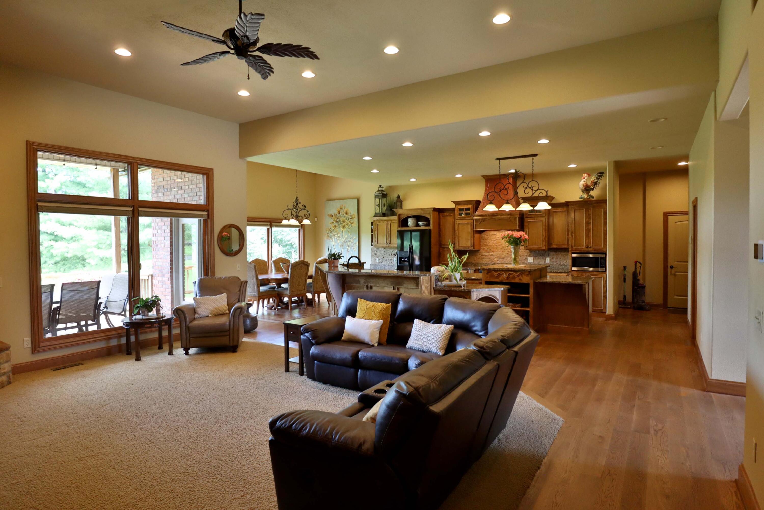 4515 South Forest Avenue Property Photo 23
