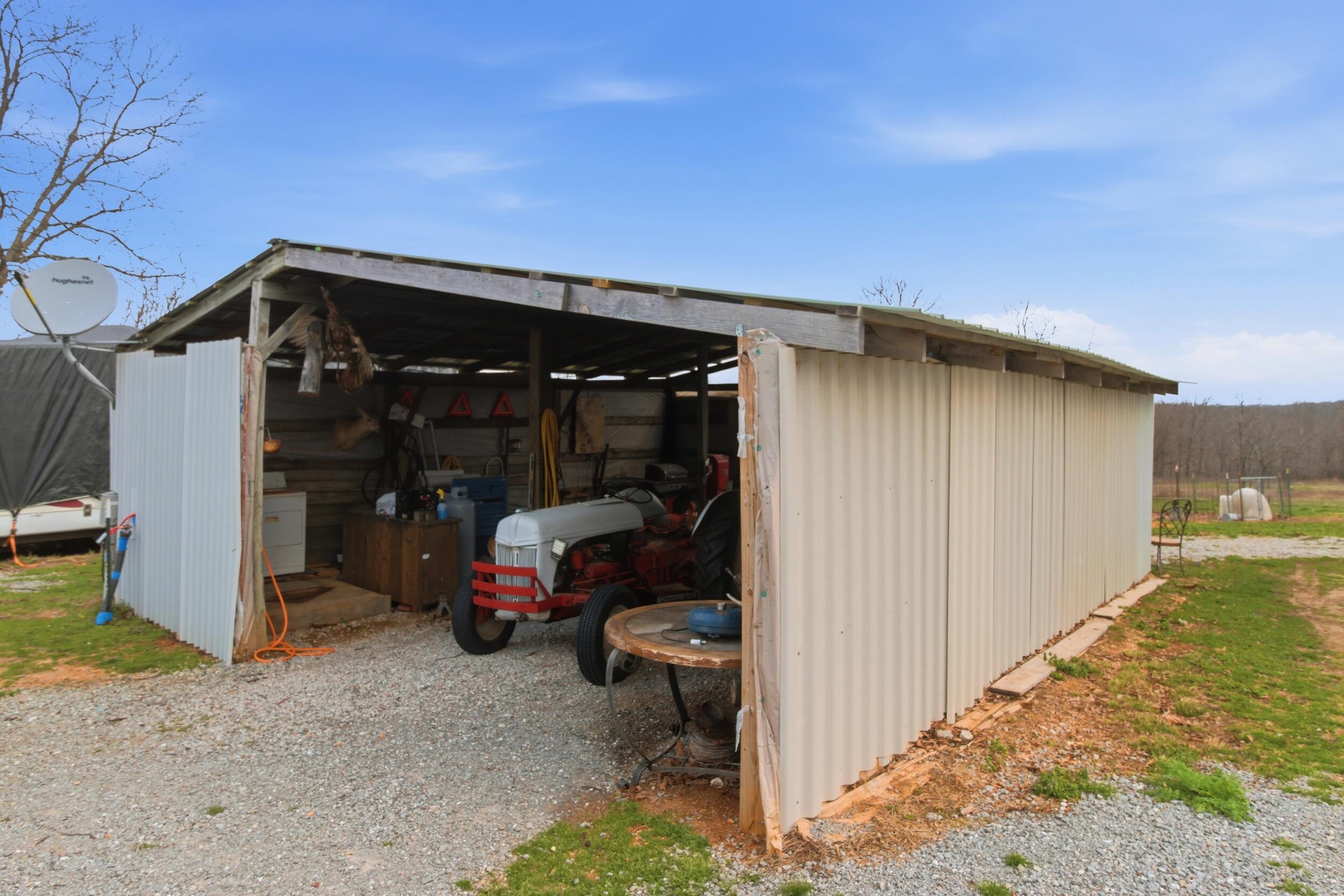16859 Highway U Property Photo 26